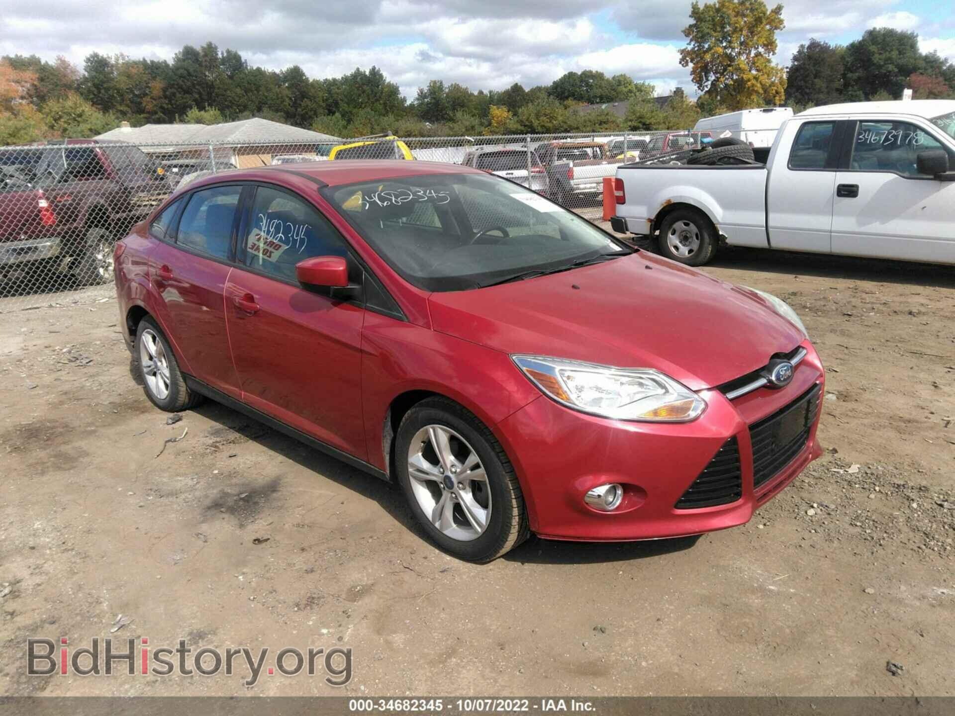 Photo 1FAHP3F24CL464670 - FORD FOCUS 2012