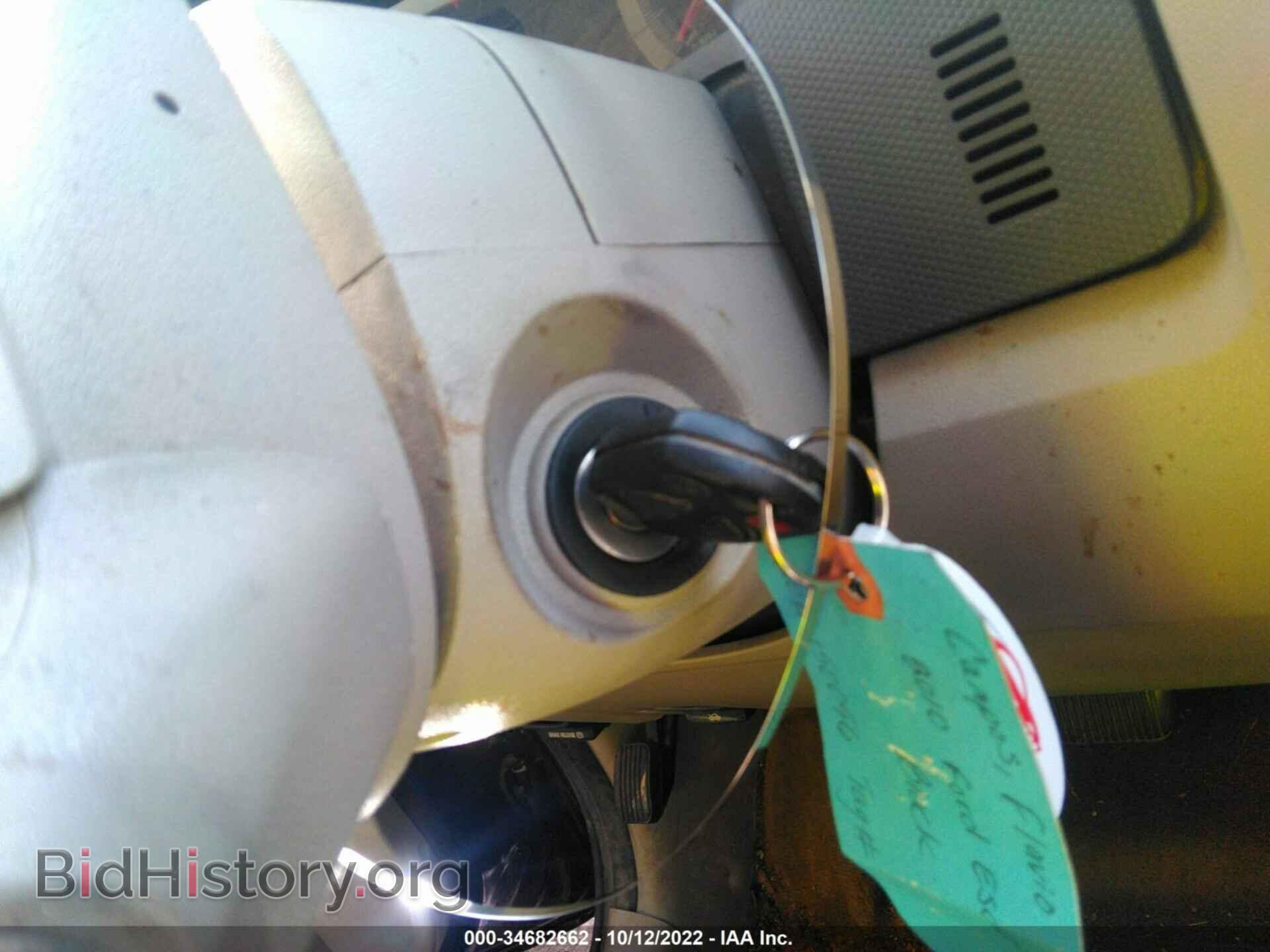 2010 FORD ESCAPE - VIN: 1FMCU0DG7AKB07038 - Фото 11