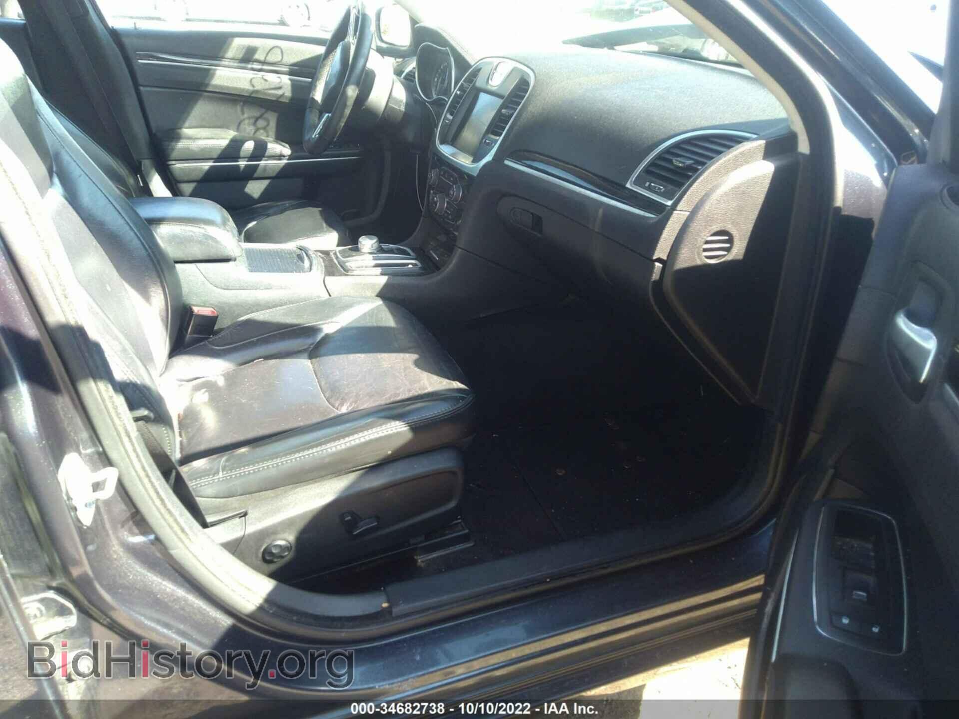 2016 CHRYSLER 300 - VIN: 2C3CCAAG0GH268434 - Фото 5