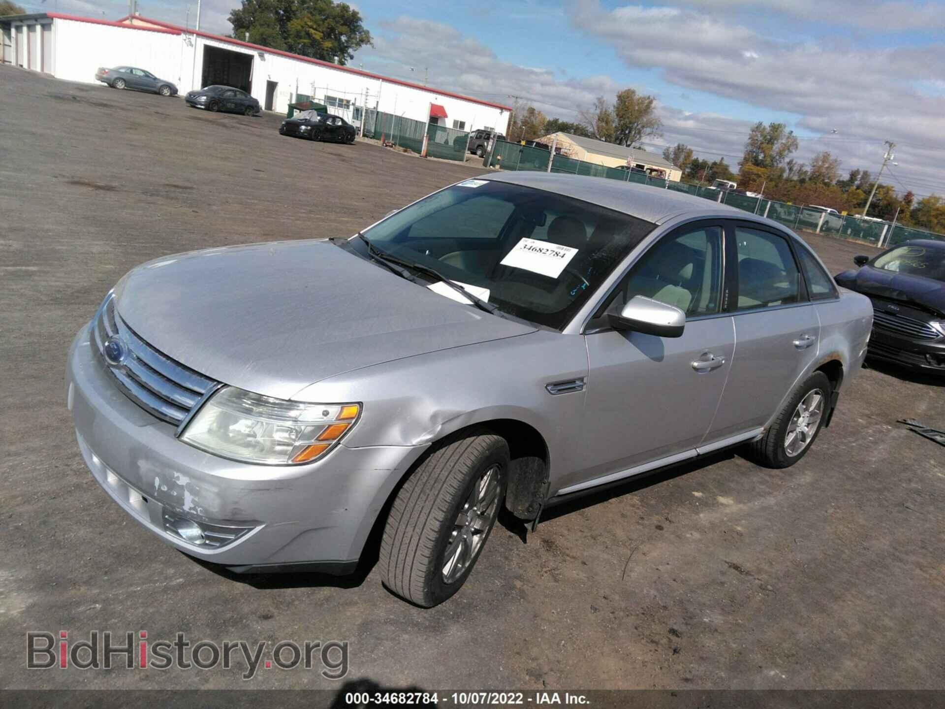 2009 FORD TAURUS - VIN: 1FAHP27WX9G119978 - Фото 2