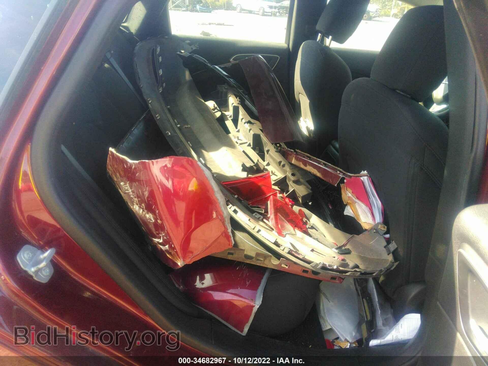 2015 CHRYSLER 200 - VIN: 1C3CCCAB5FN583803 - Фото 8
