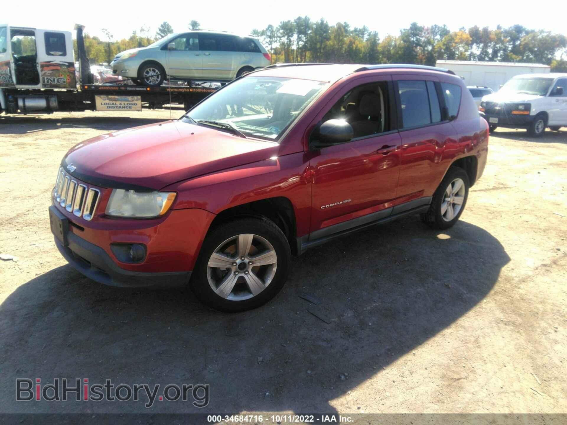 2011 JEEP COMPASS - VIN: 1J4NF1FB5BD218153 - Photo 2
