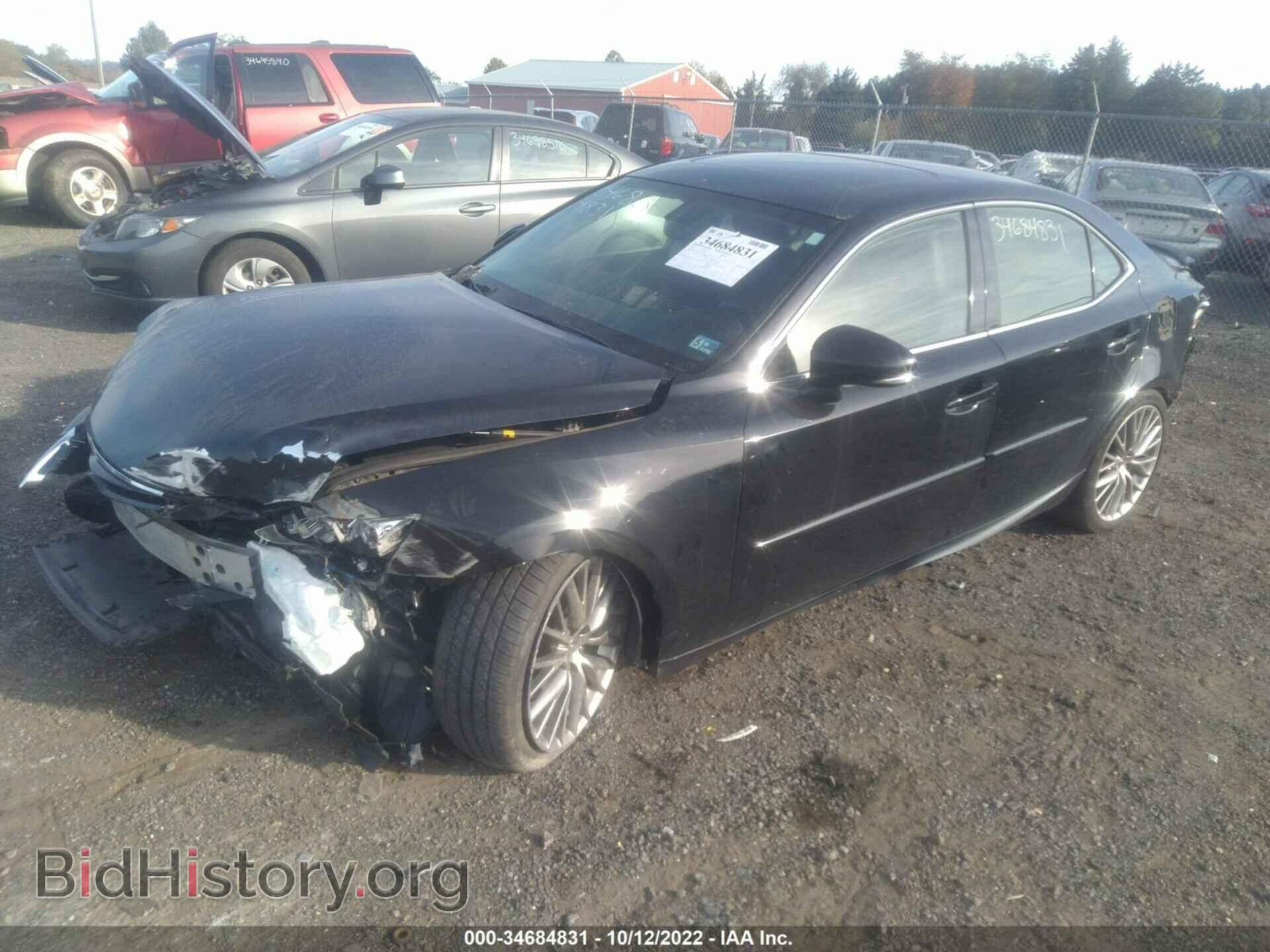2014 LEXUS IS 250 - VIN: JTHCF1D28E5012225 - Photo 2