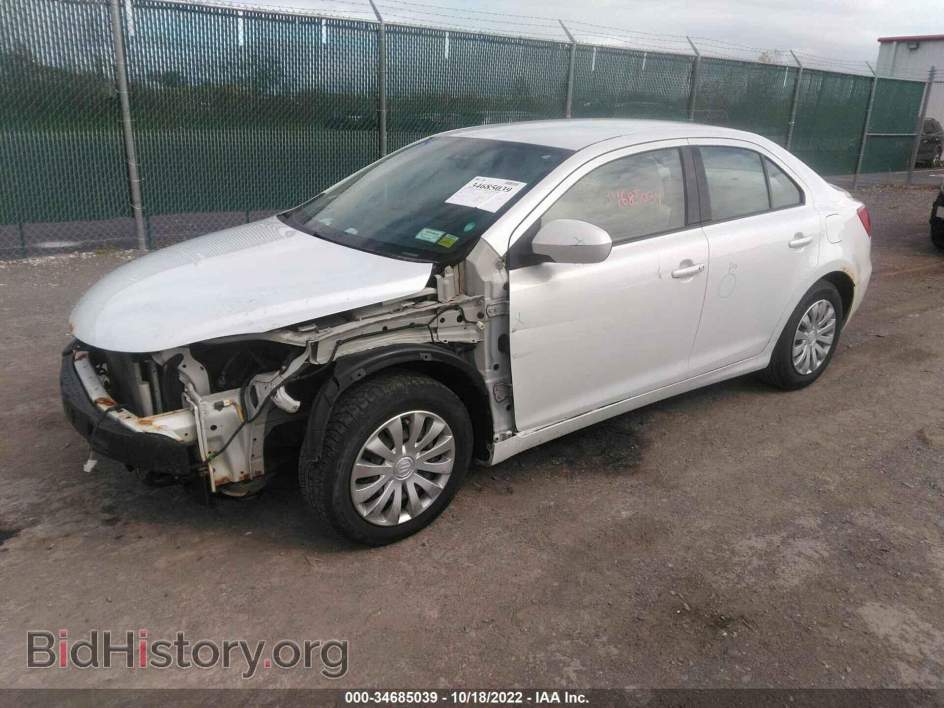 2012 SUZUKI KIZASHI - VIN: JS2RF9A18C6100632 - Photo 2