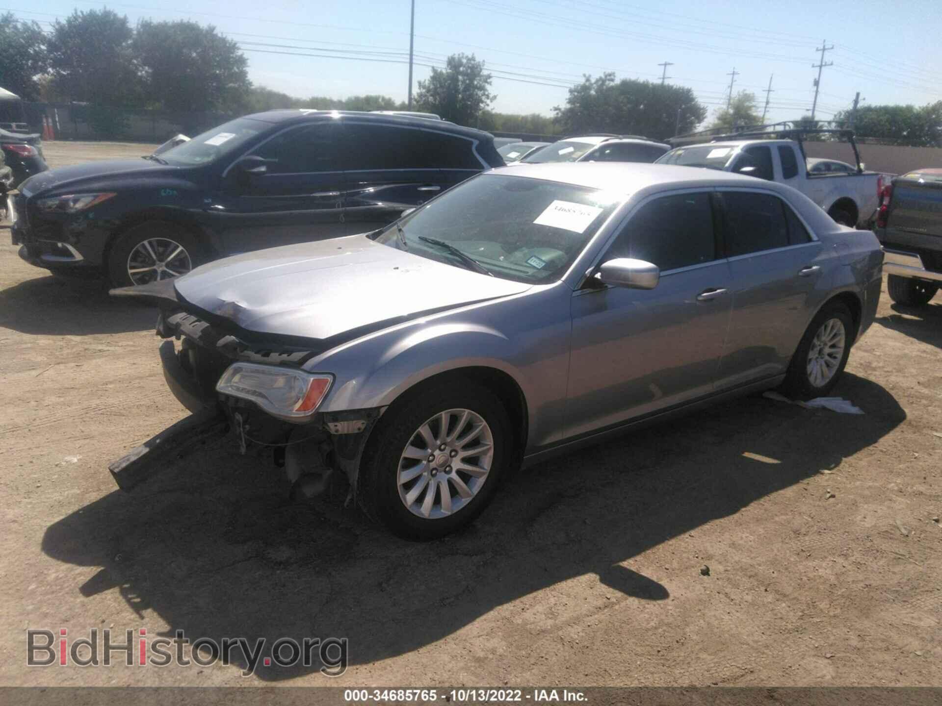 2014 CHRYSLER 300 - VIN: 2C3CCAAG3EH127502 - Photo 2