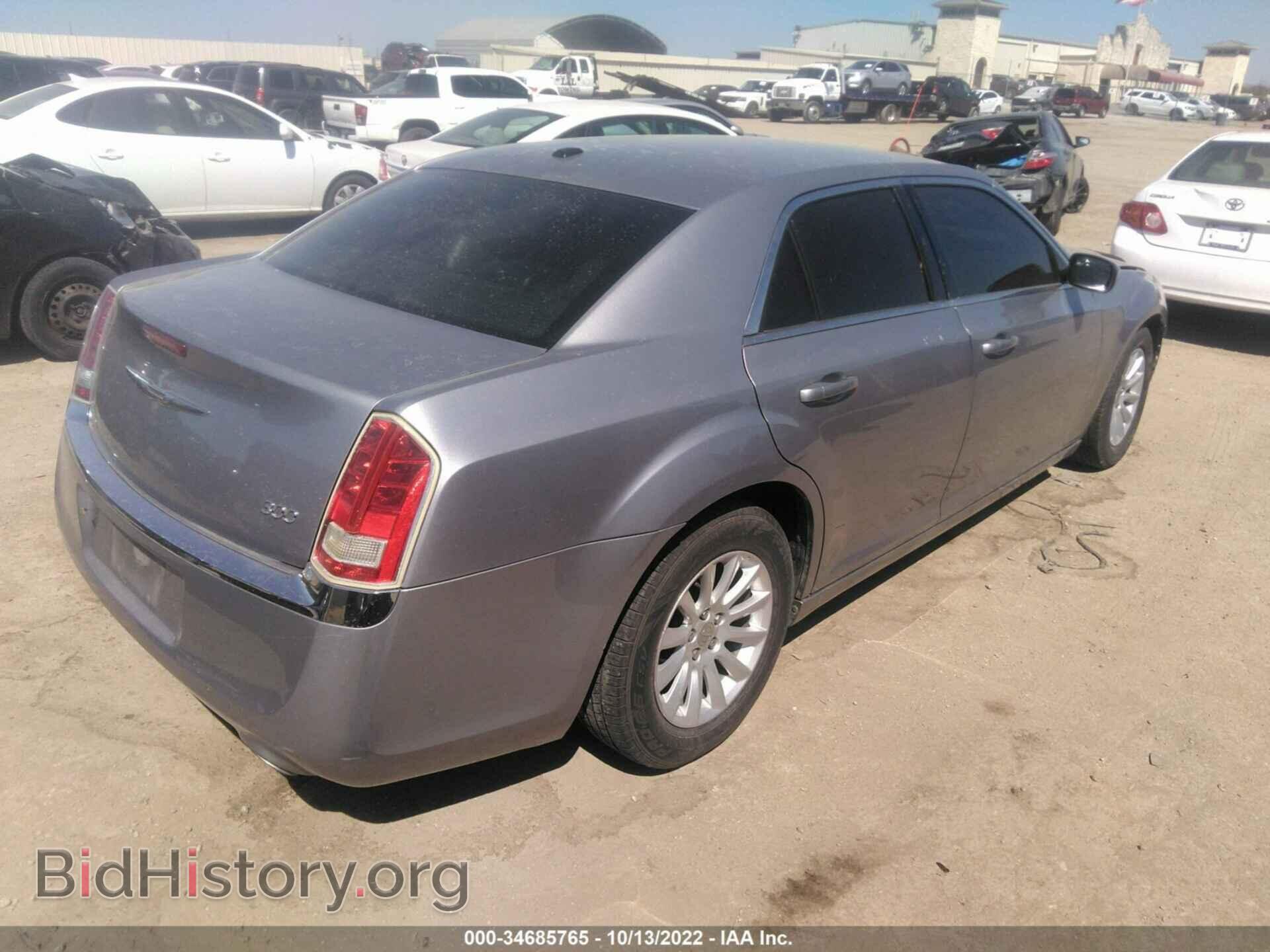 2014 CHRYSLER 300 - VIN: 2C3CCAAG3EH127502 - Photo 4