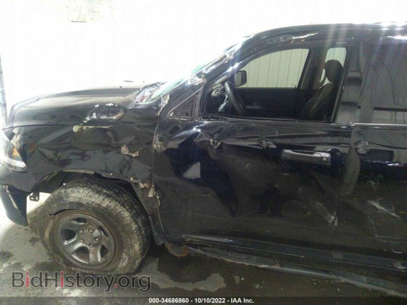2012 RAM 1500 (VIN 1C6RD7FP5CS125343) — photo 6 of 11