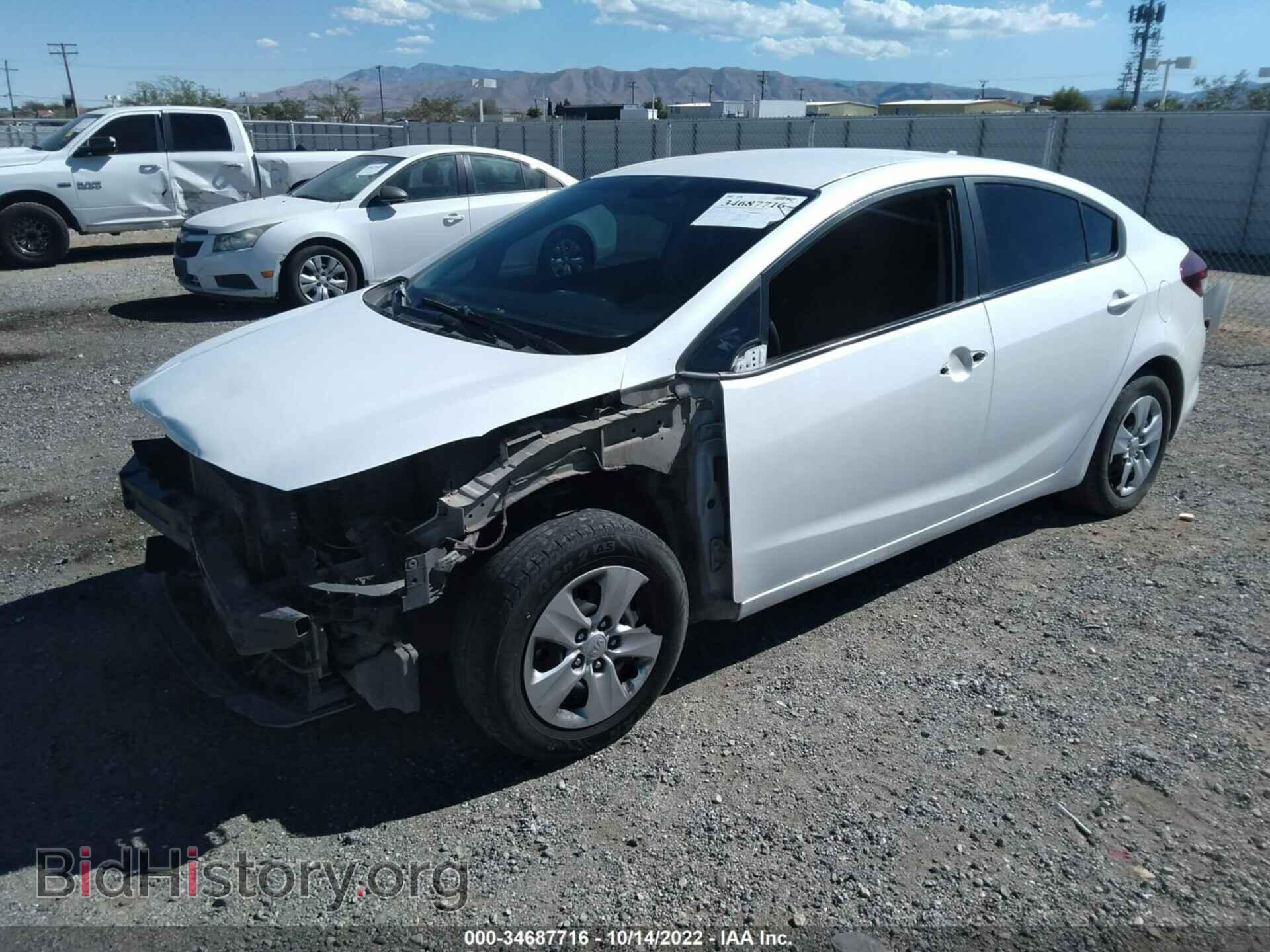 2017 KIA FORTE - VIN: 3KPFL4A76HE039943 - Фото 2