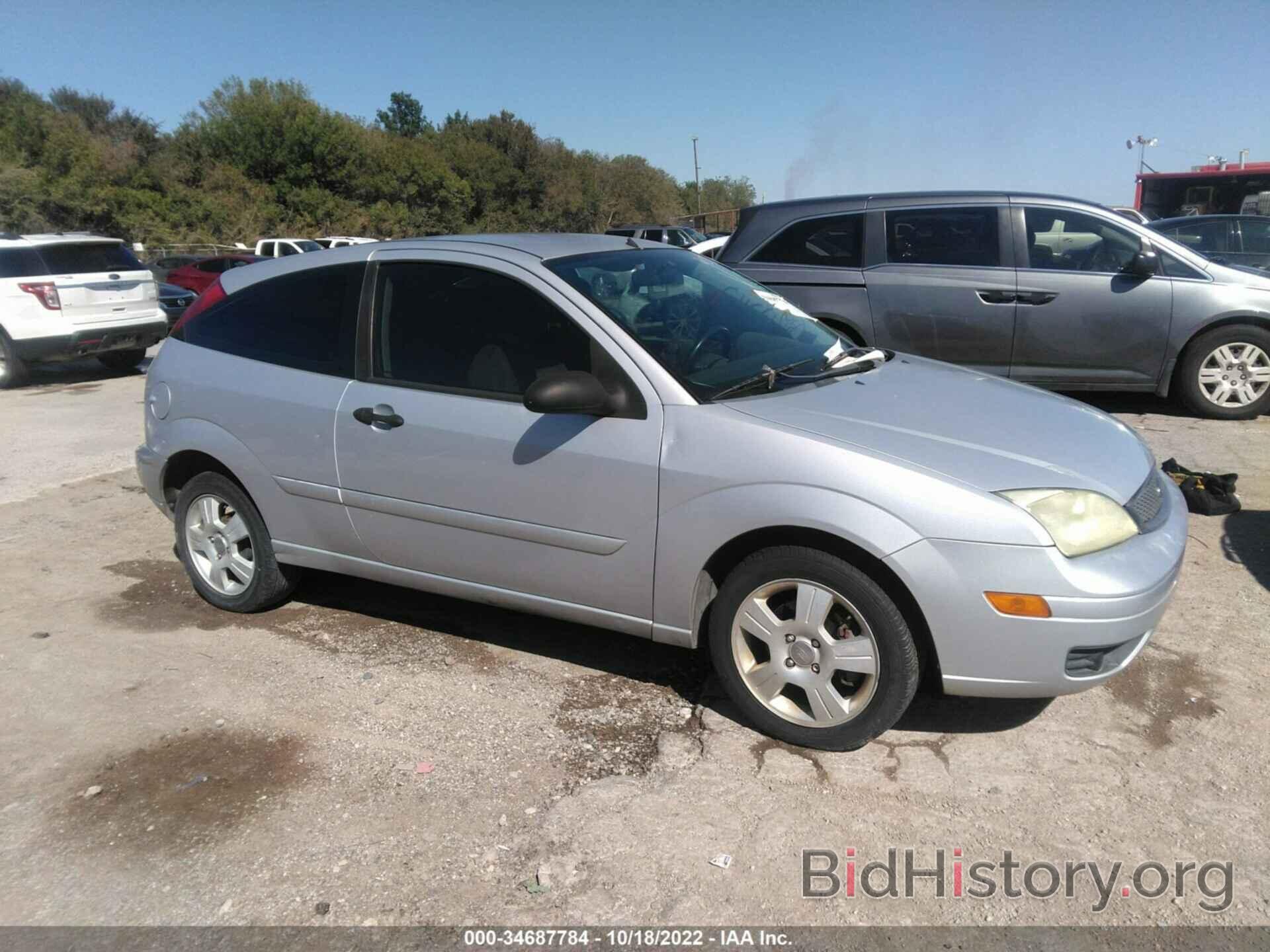 Photo 1FAHP31N16W153413 - FORD FOCUS 2006