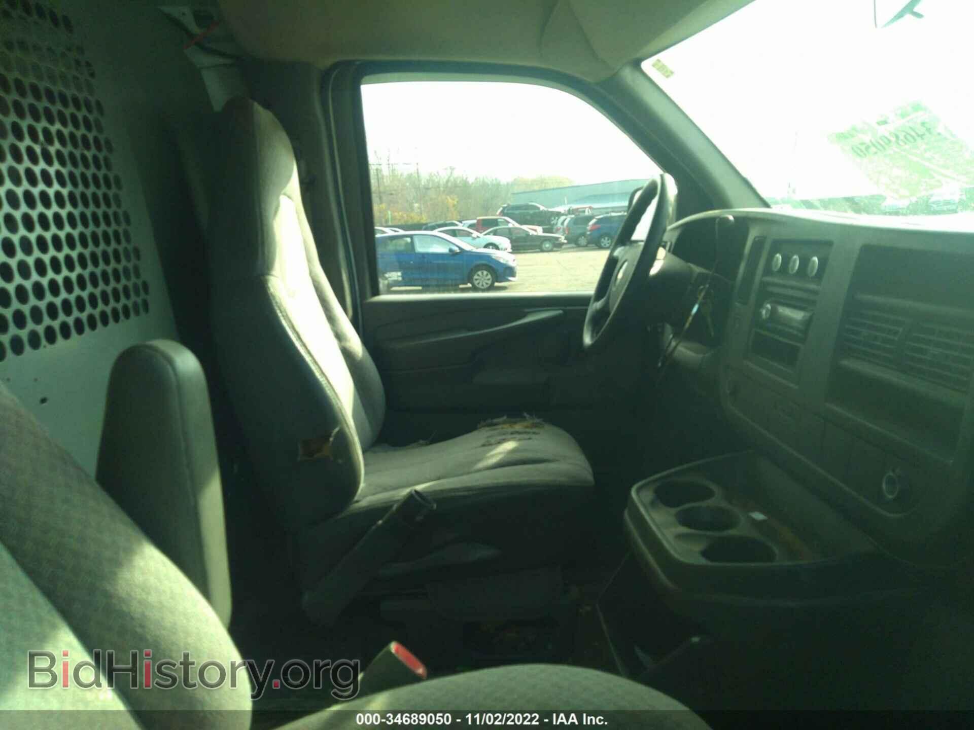 2010 CHEVROLET EXPRESS CARGO VAN - VIN: 1GCUGADX1A1102400 - Фото 5