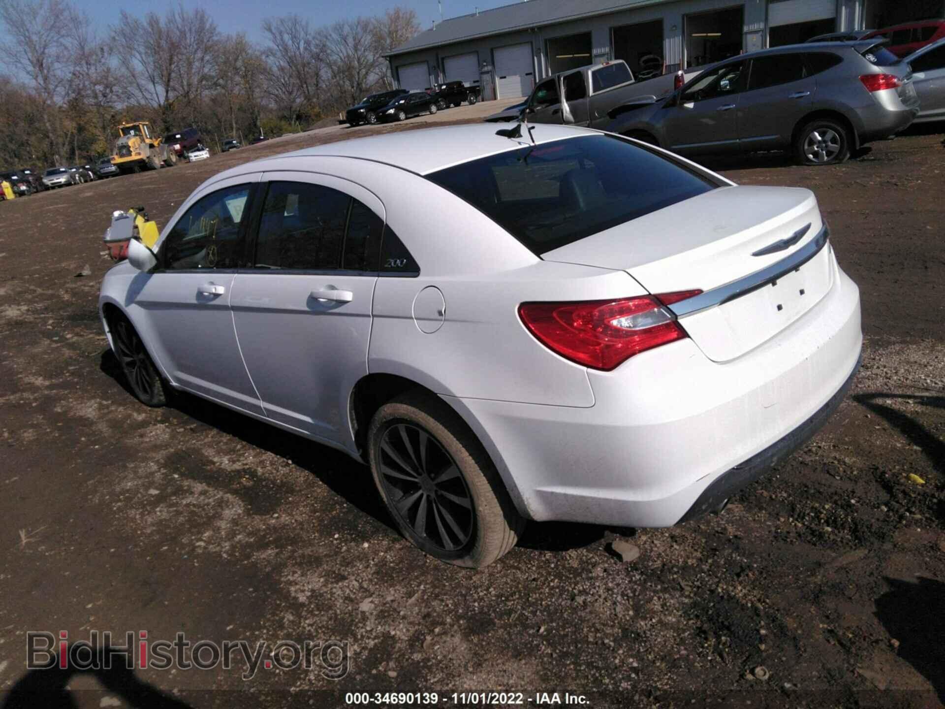 2013 CHRYSLER 200 - VIN: 1C3CCBCG1DN601147 - Photo 3
