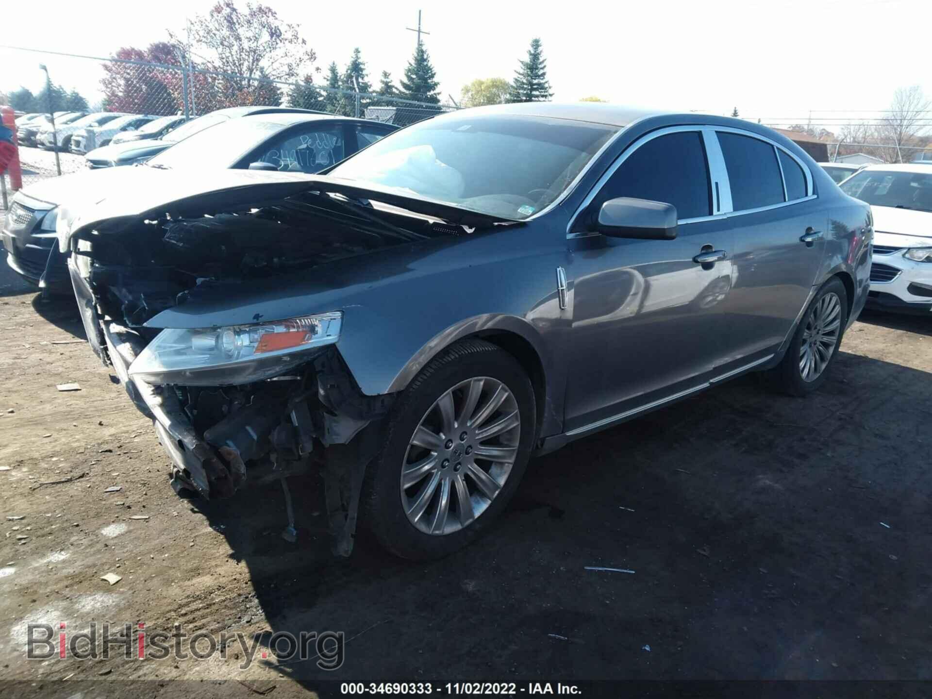 2011 LINCOLN MKS - VIN: 1LNHL9FT2BG608818 - Фото 2