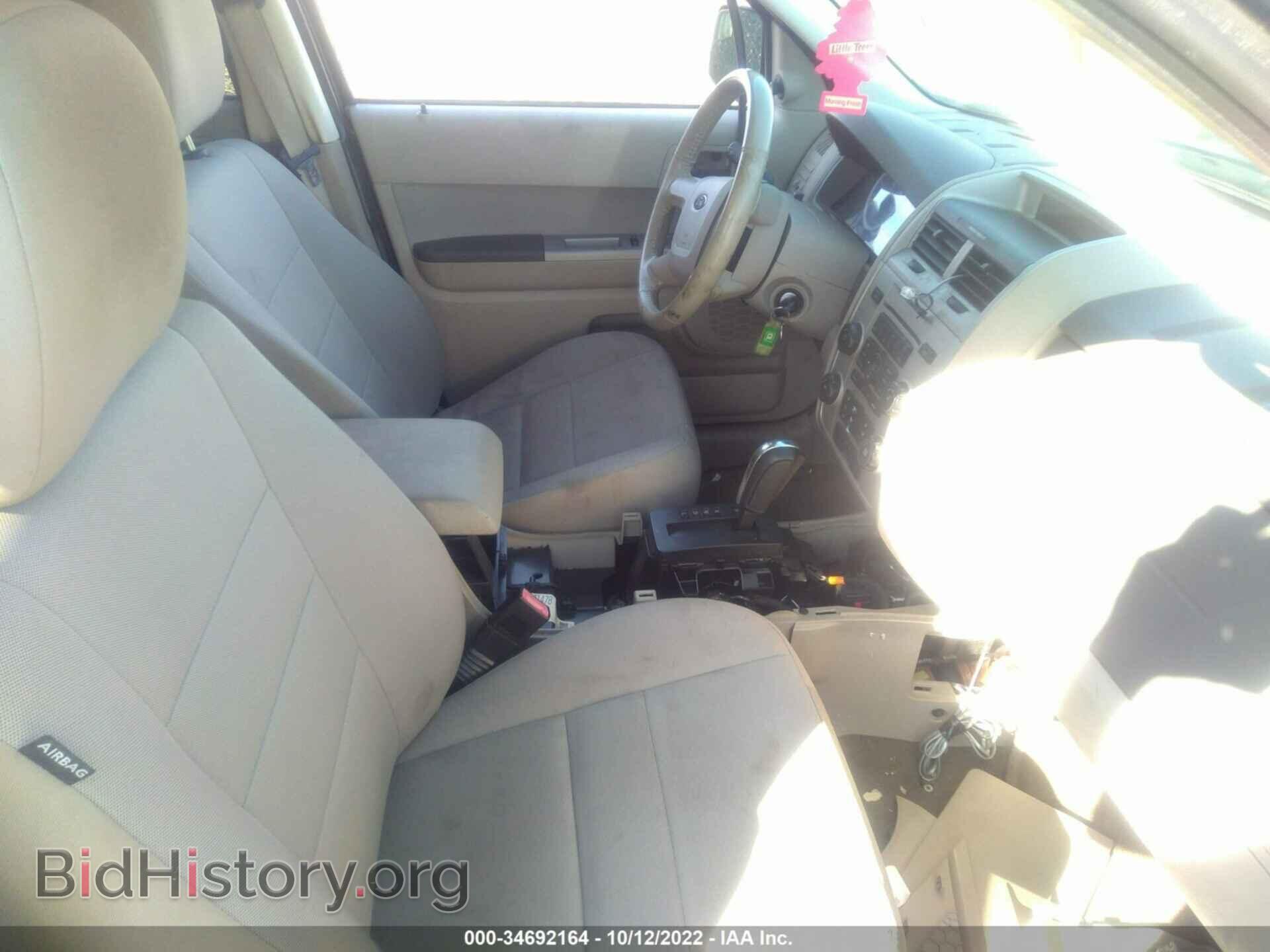 2011 FORD ESCAPE - VIN: 1FMCU5K30BKC53828 - Фото 5