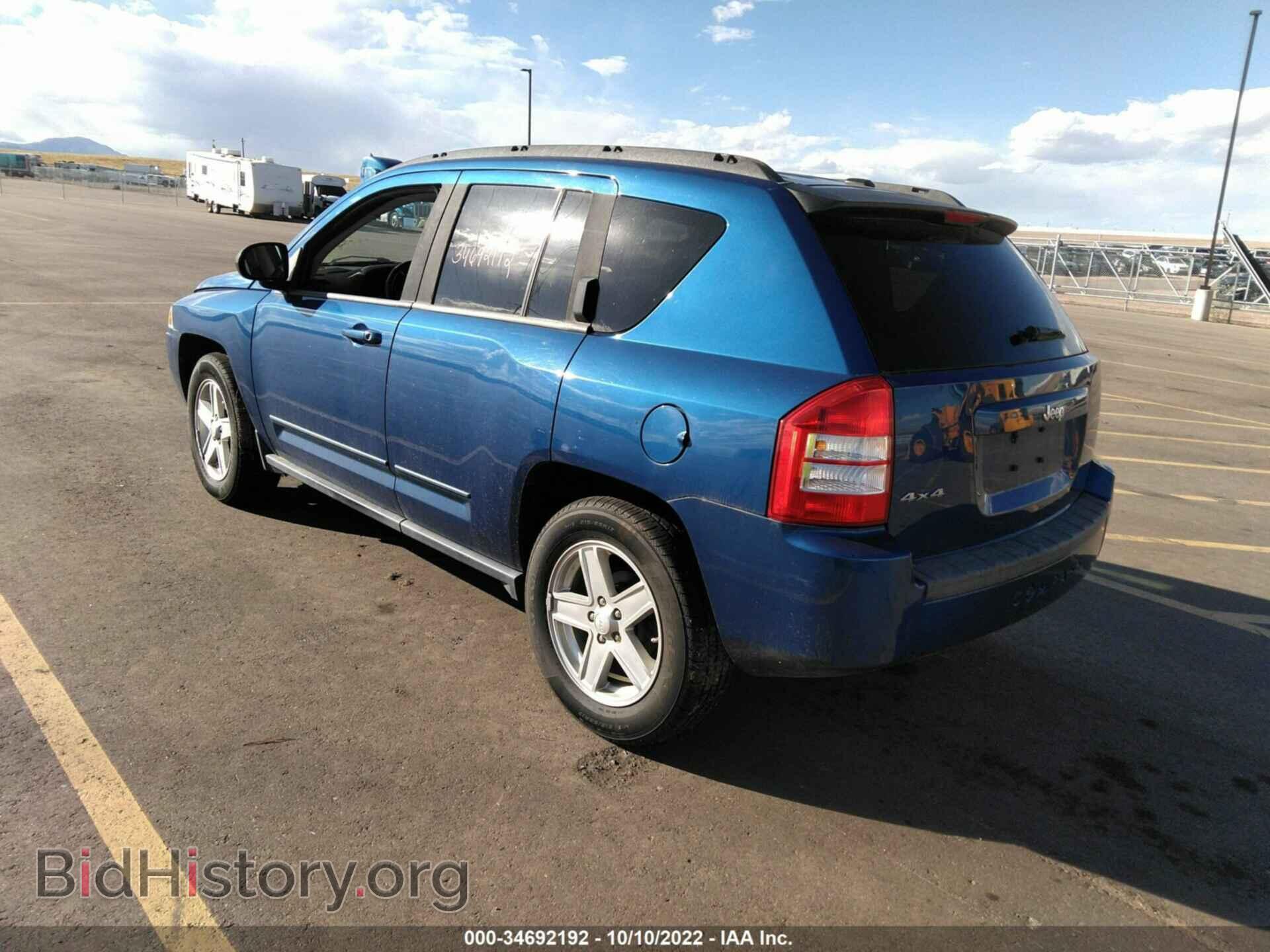 2010 JEEP COMPASS - VIN: 1J4NF4FB5AD501992 - Фото 3