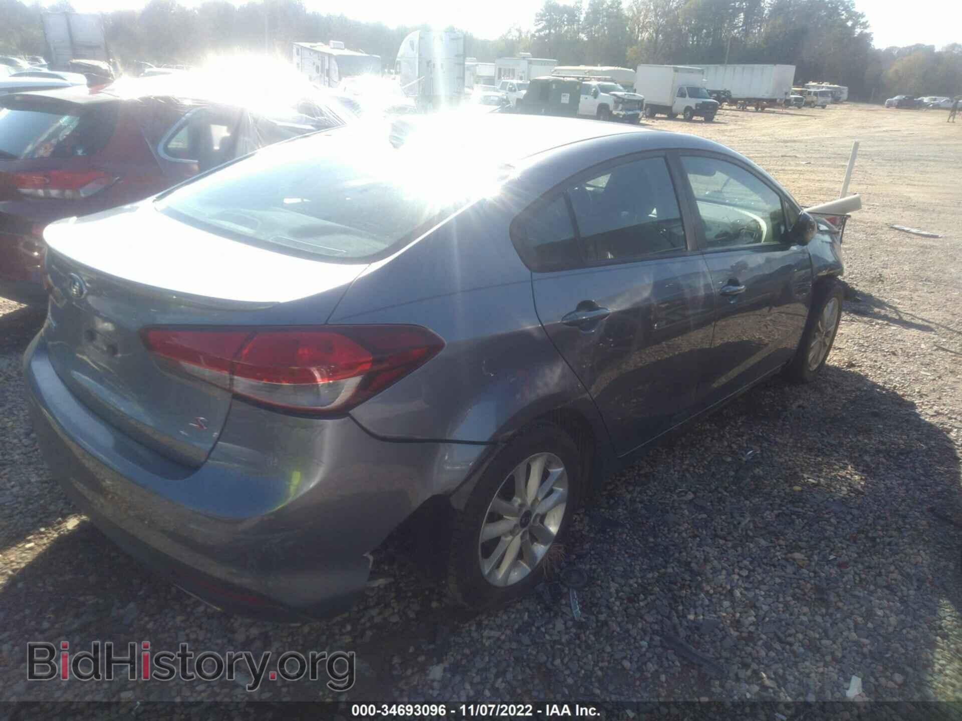 2017 KIA FORTE - VIN: 3KPFL4A75HE104376 - Фото 4