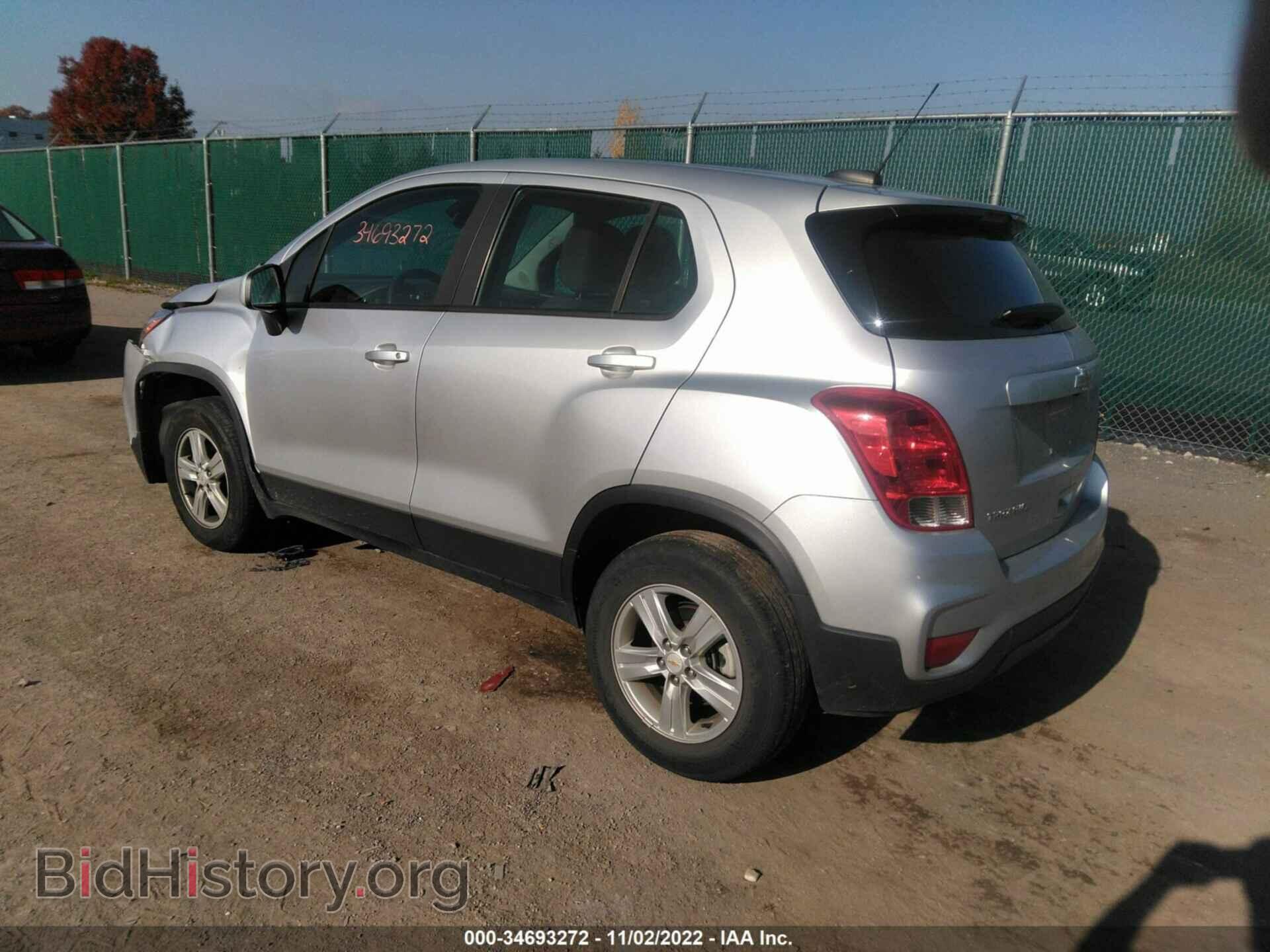 2018 CHEVROLET TRAX - VIN: KL7CJNSB3JB722619 - Фото 3