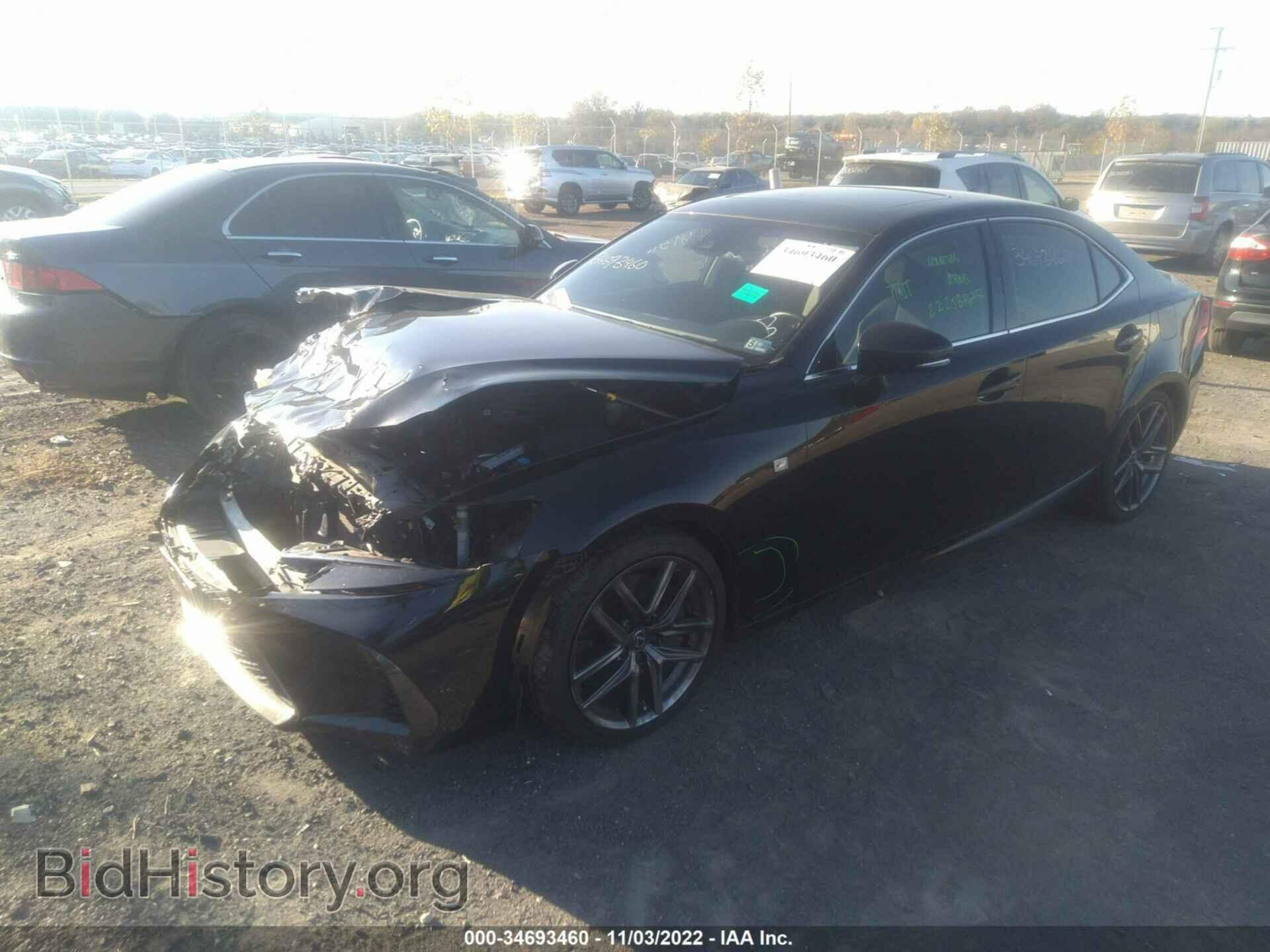2019 LEXUS IS - VIN: JTHC81D20K5037383 - Фото 2