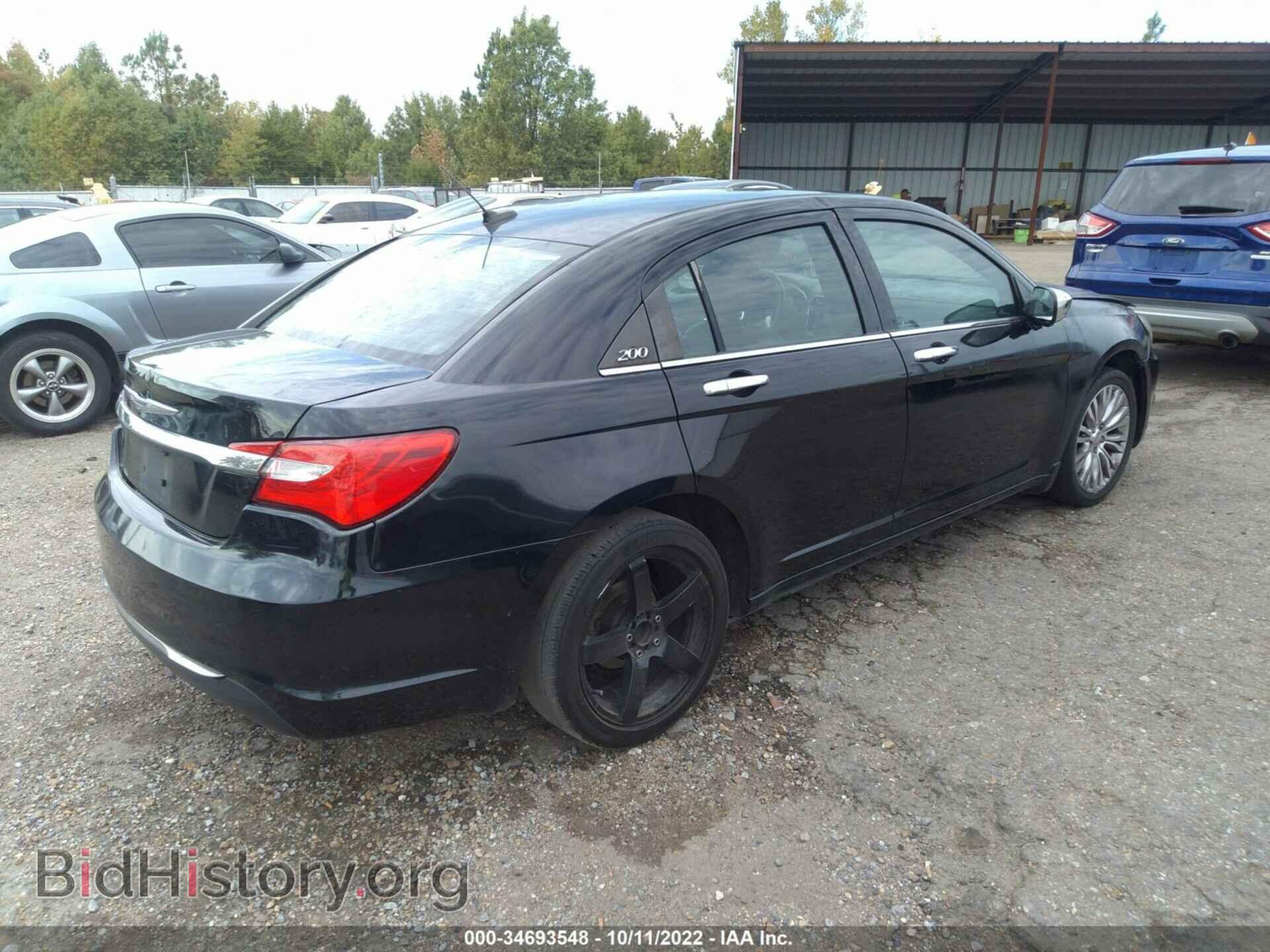 2011 CHRYSLER 200 - VIN: 1C3BC2FB7BN543179 - Фото 4