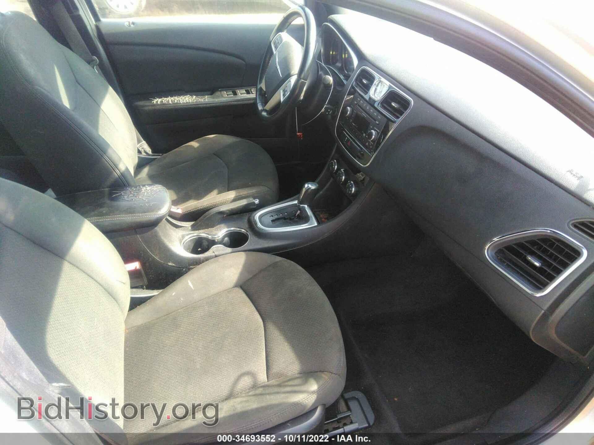 2011 CHRYSLER 200 - VIN: 1C3BC1FB3BN500761 - Фото 5