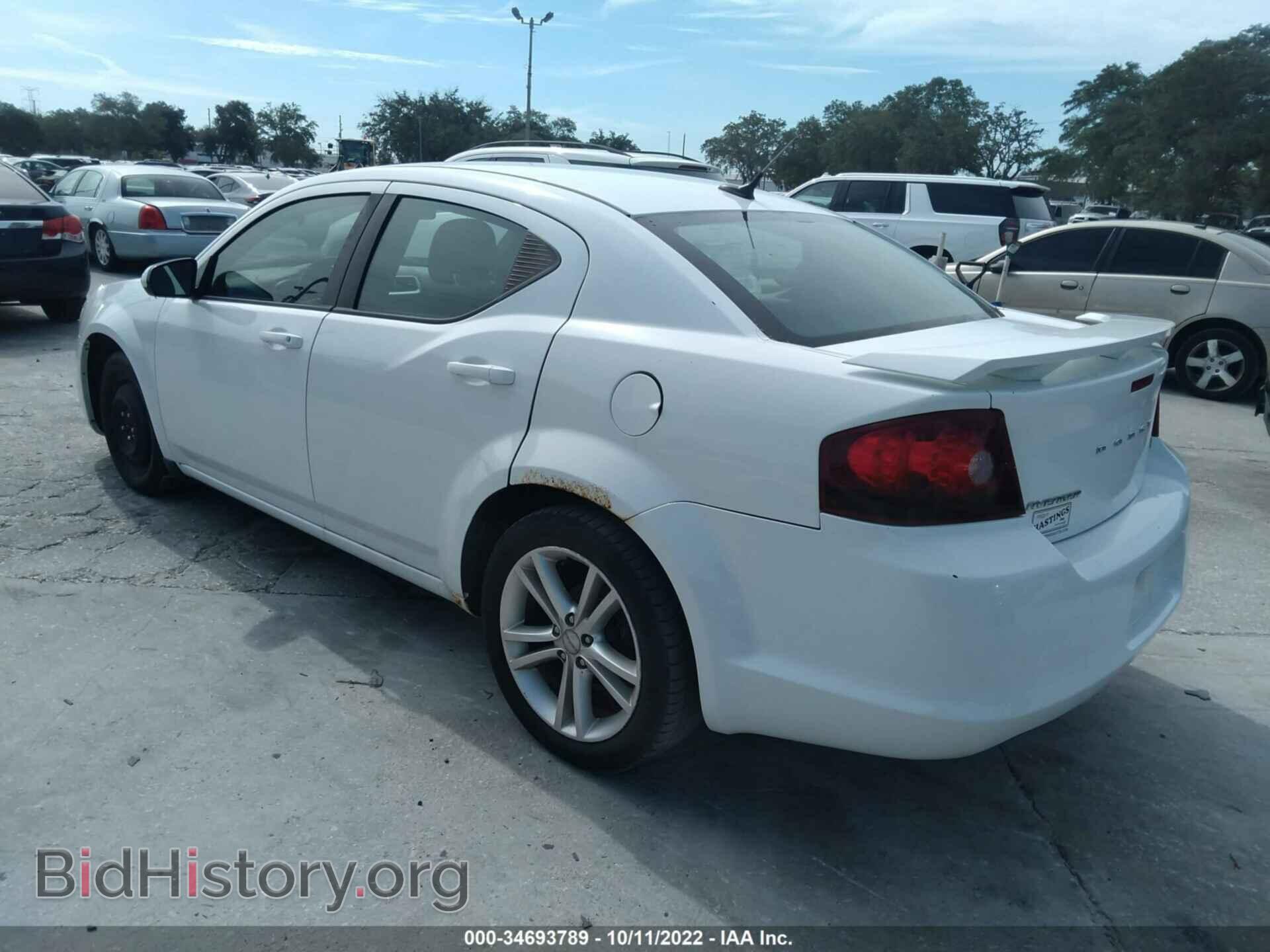 2011 DODGE AVENGER - VIN: 1B3BD1FG5BN586614 - Фото 3