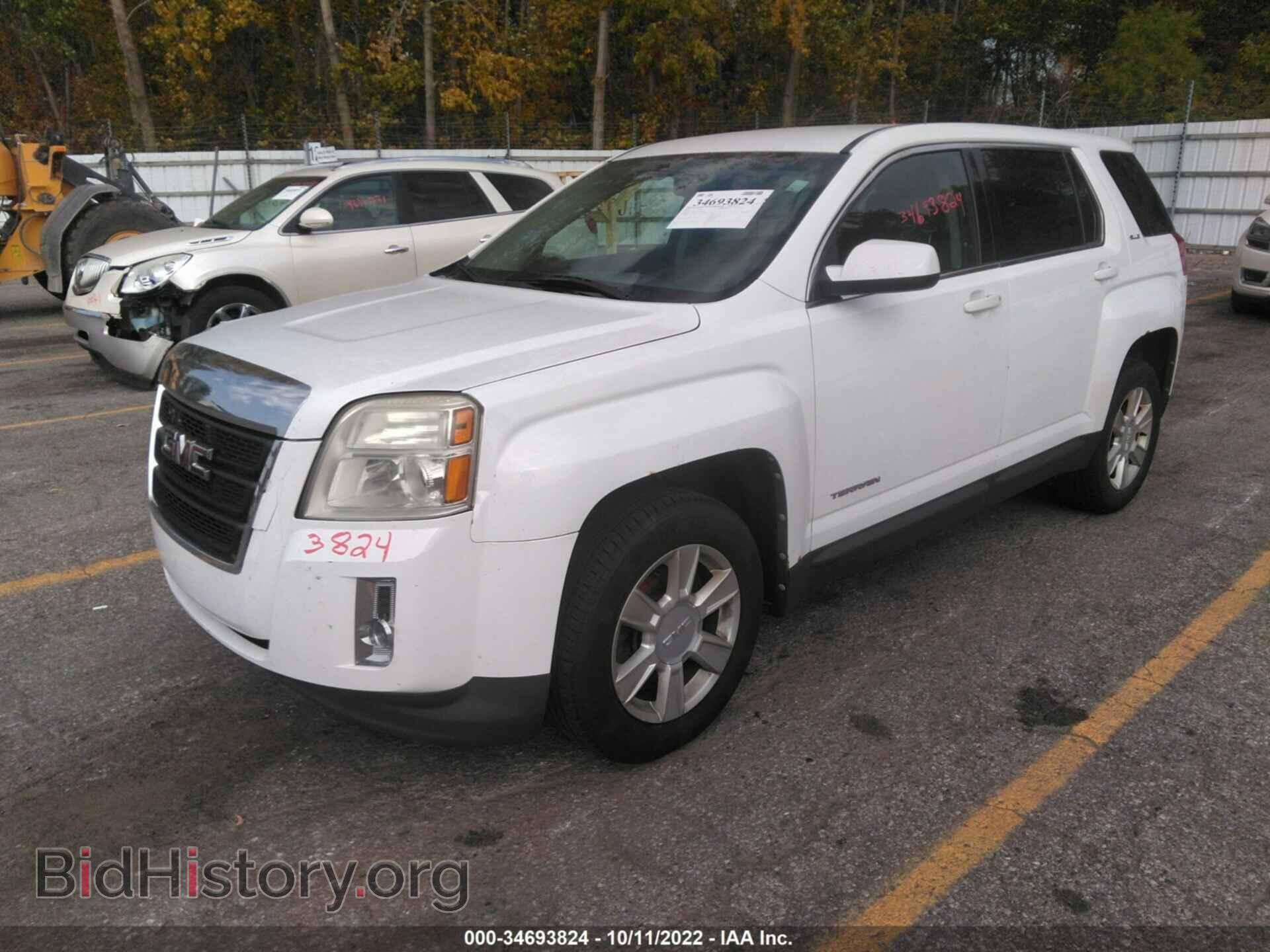2010 GMC TERRAIN - VIN: 2CTALBEW9A6256249 - Photo 2