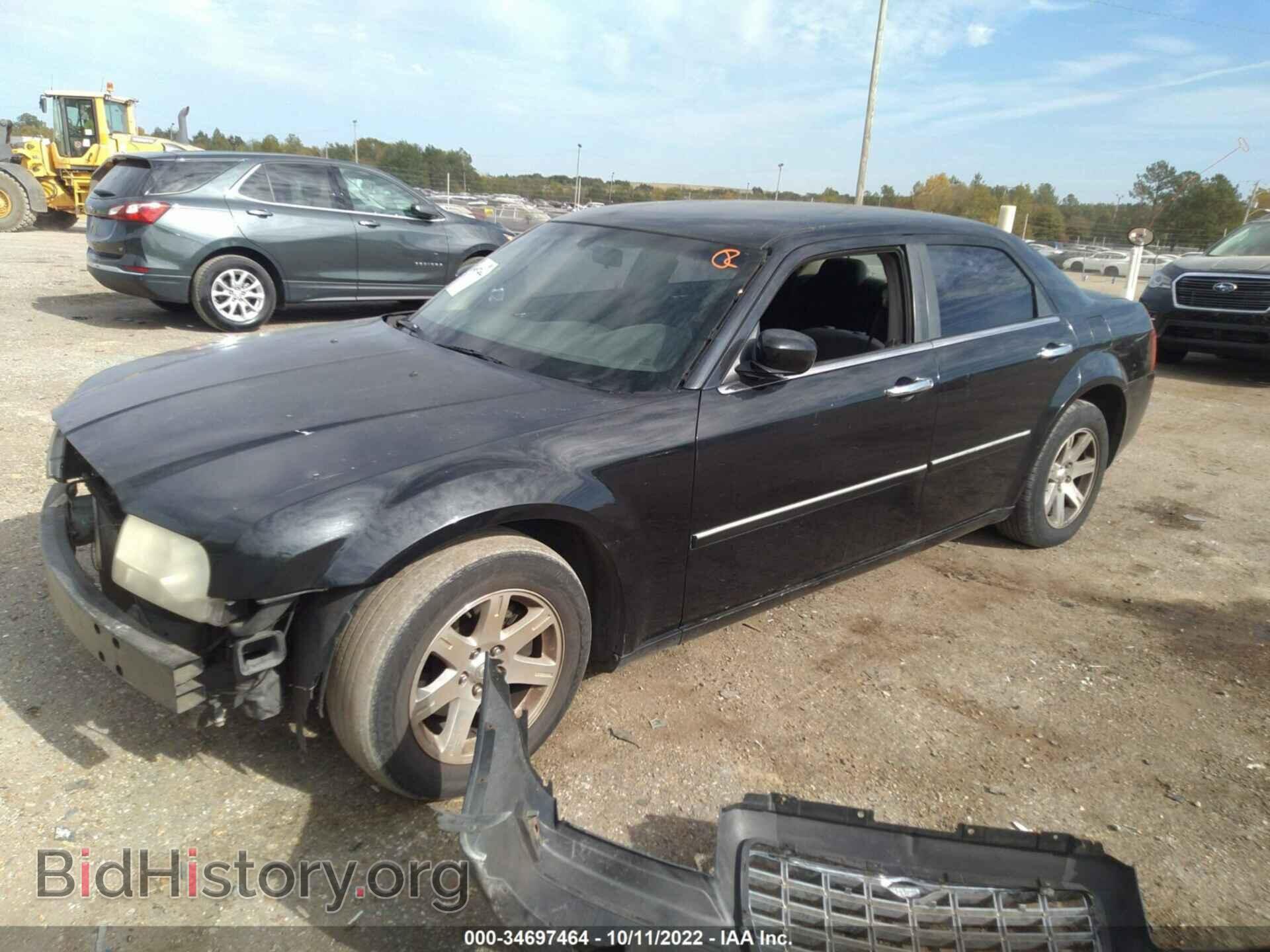 2007 CHRYSLER 300 - VIN: 2C3LA43R77H699679 - Фото 2
