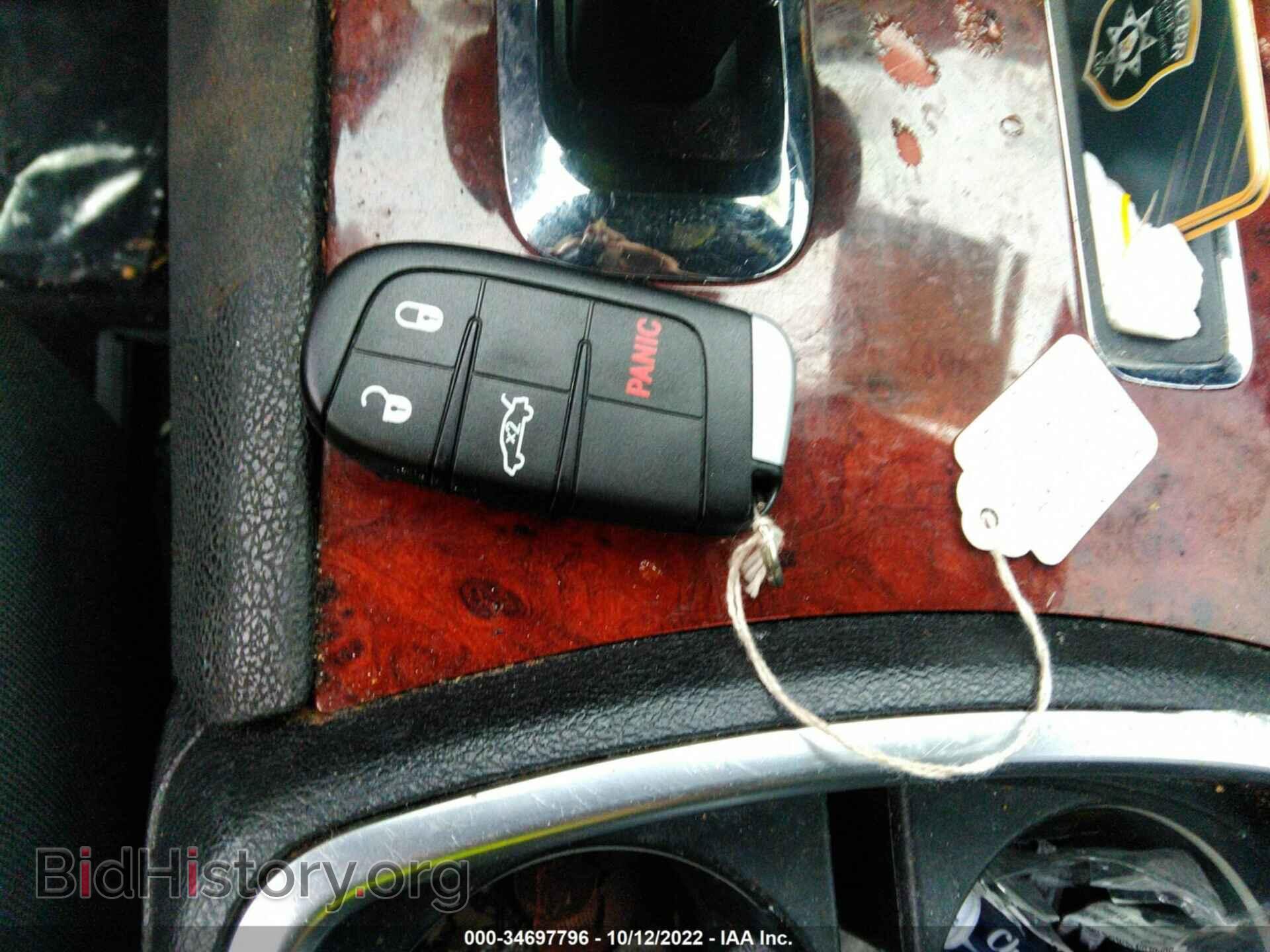 2012 CHRYSLER 300 - VIN: 2C3CCAAG2CH176087 - Фото 11