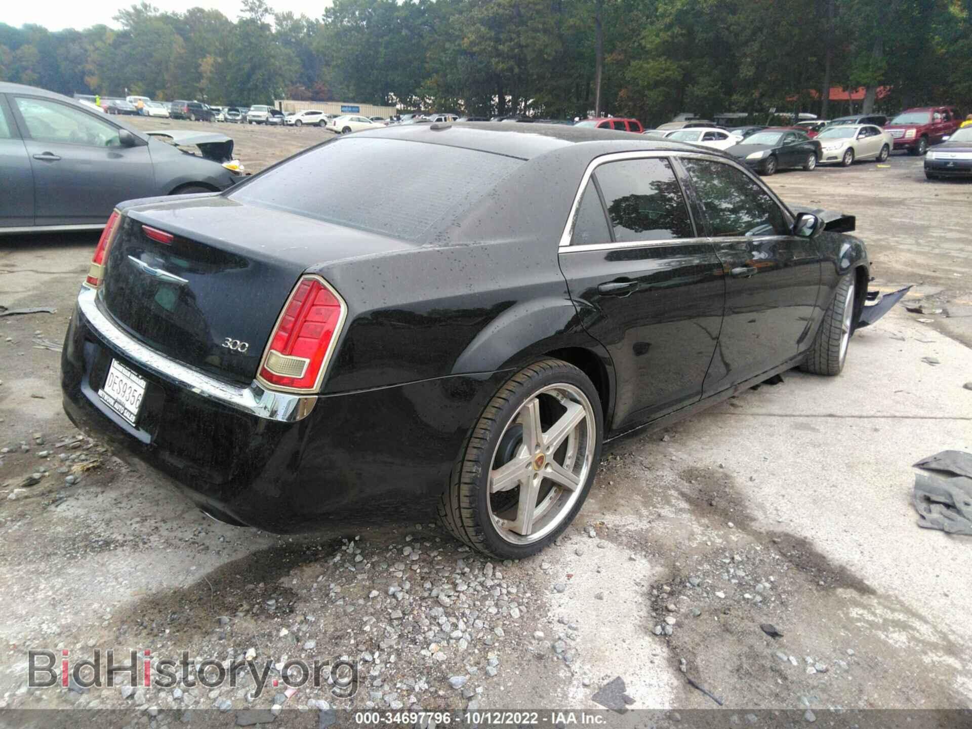 2012 CHRYSLER 300 - VIN: 2C3CCAAG2CH176087 - Фото 4