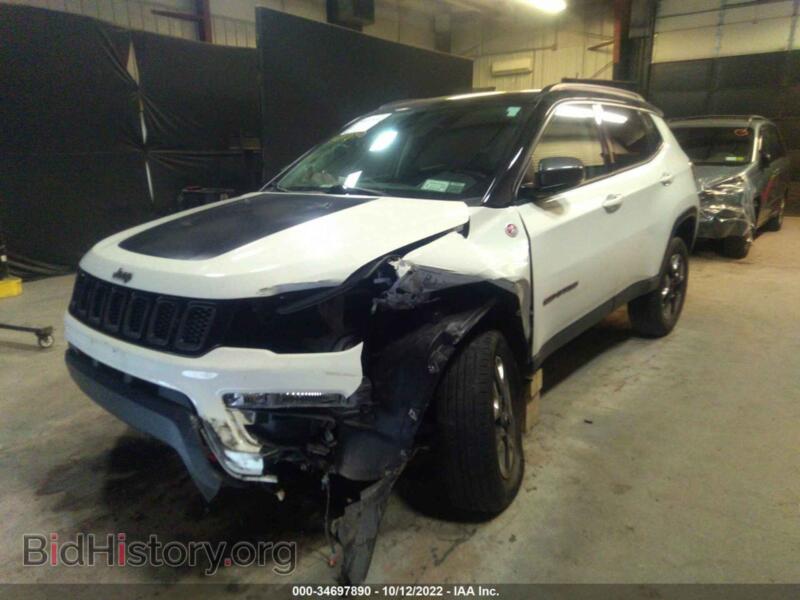 2017 Jeep COMPASS (VIN 3C4NJDDB6HT607055) — фото 2 из 11