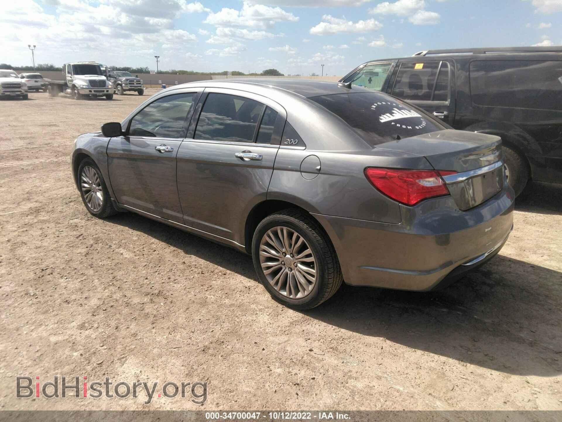 2012 CHRYSLER 200 - VIN: 1C3CCBCB0CN162106 - Фото 3