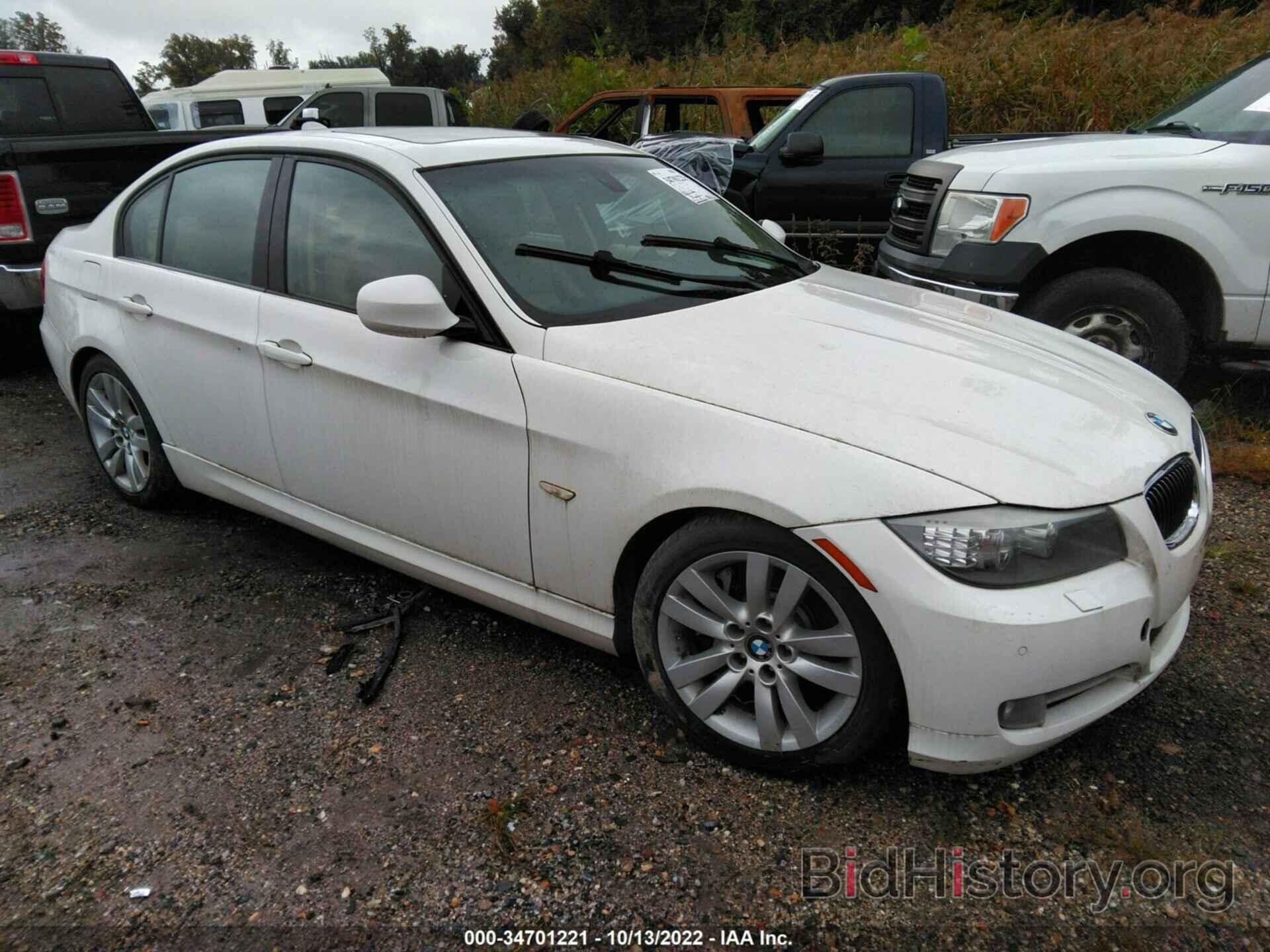 Photo WBAPM77529NL86589 - BMW 3 SERIES 2009