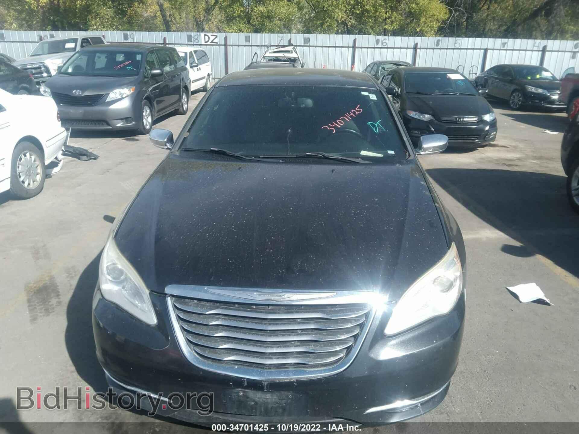 2011 CHRYSLER 200 - VIN: 1C3BC2FG7BN516625 - Фото 6