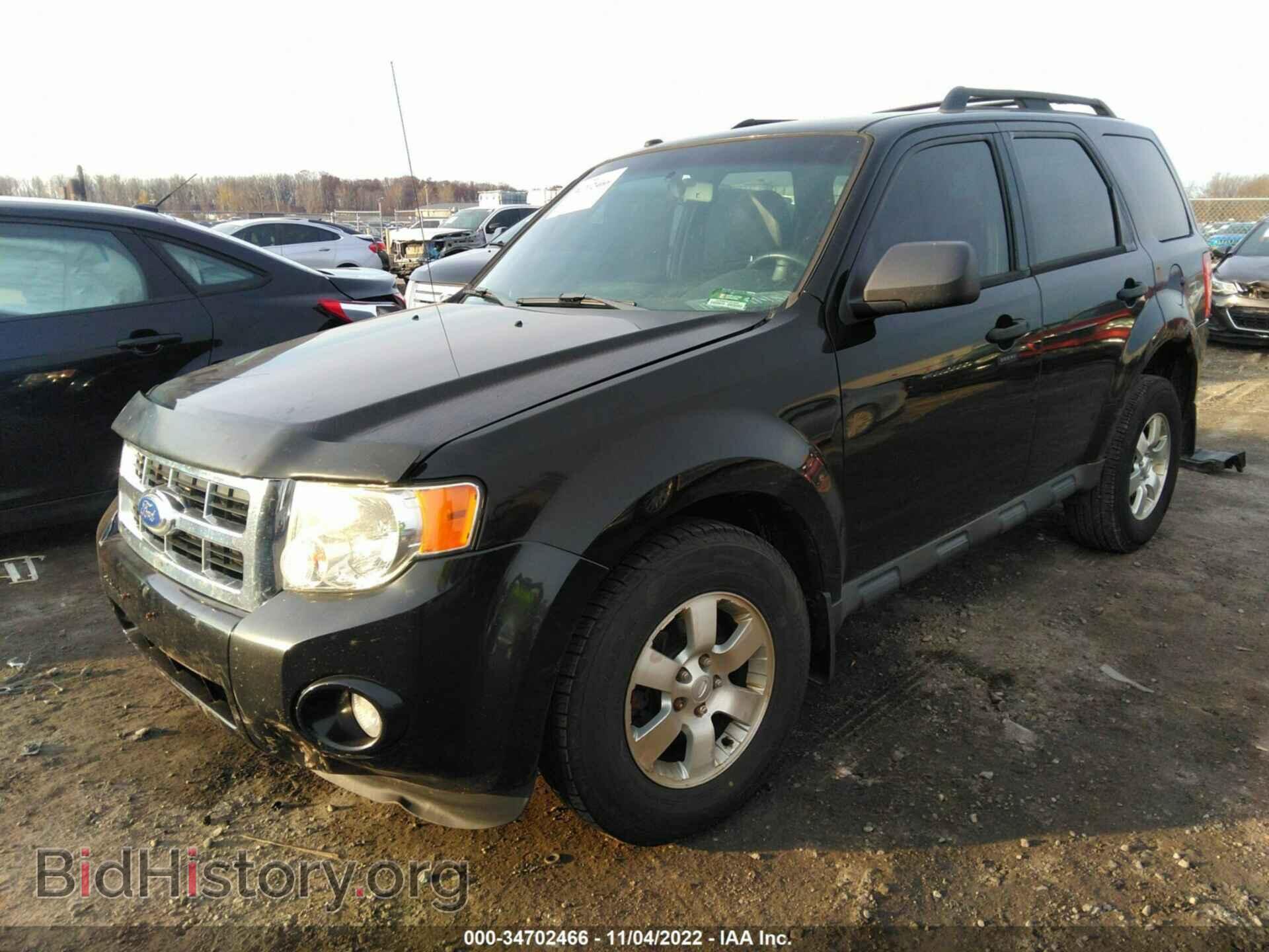 2011 FORD ESCAPE - VIN: 1FMCU0D73BKC20213 - Photo 2