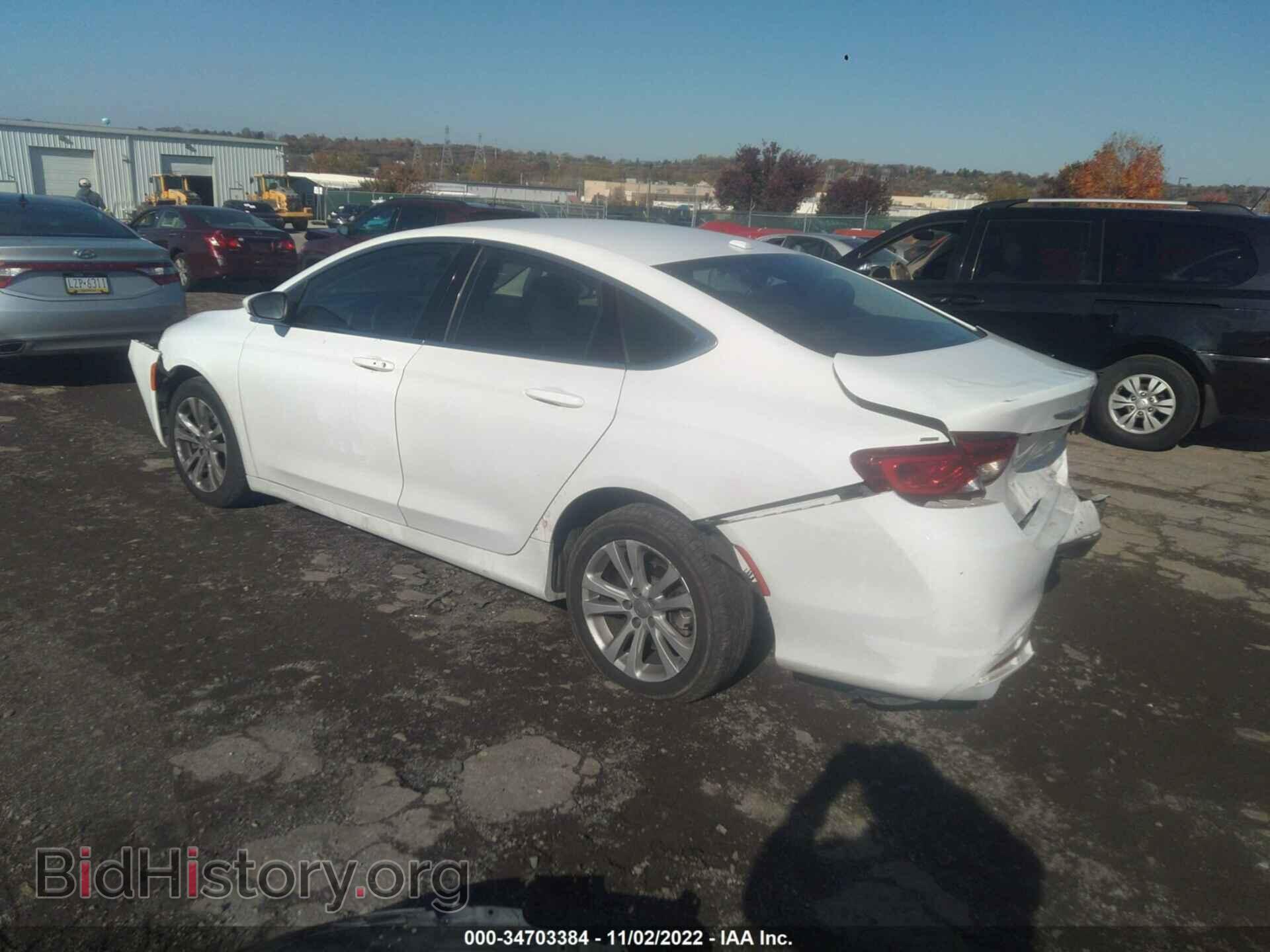2015 CHRYSLER 200 - VIN: 1C3CCCAB3FN590538 - Фото 3