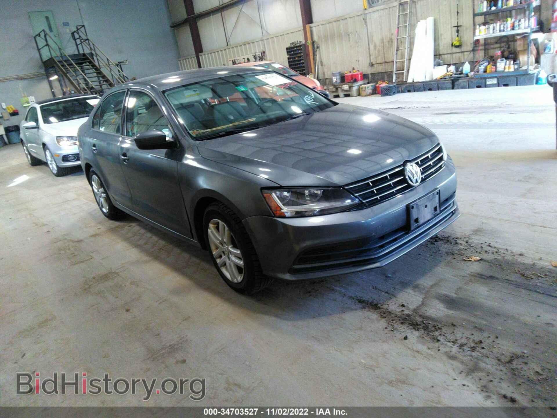 Photo 3VW2B7AJ7JM258935 - VOLKSWAGEN JETTA 2018