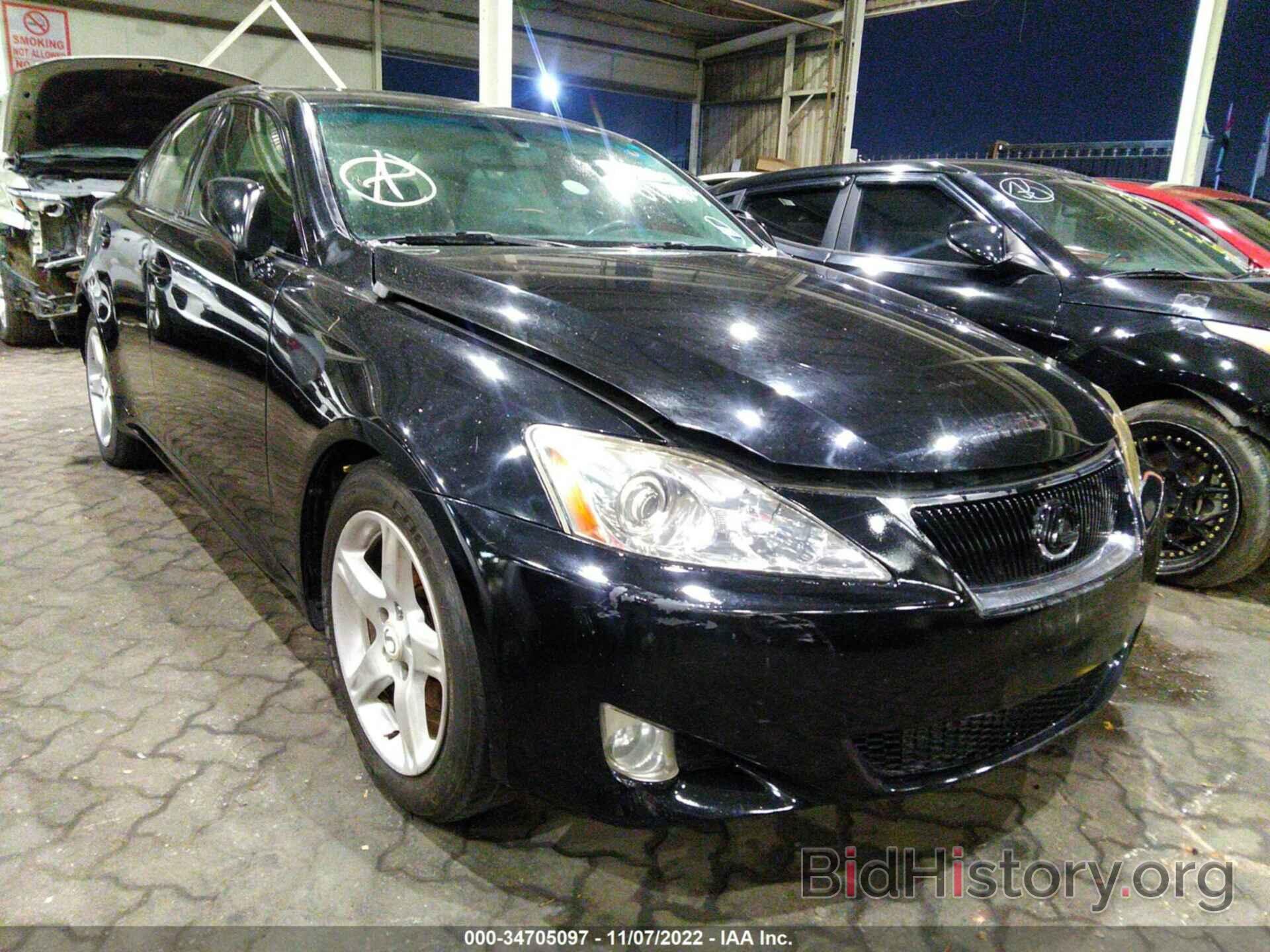 Photo 00HBK262762018403 - LEXUS IS 250 2006