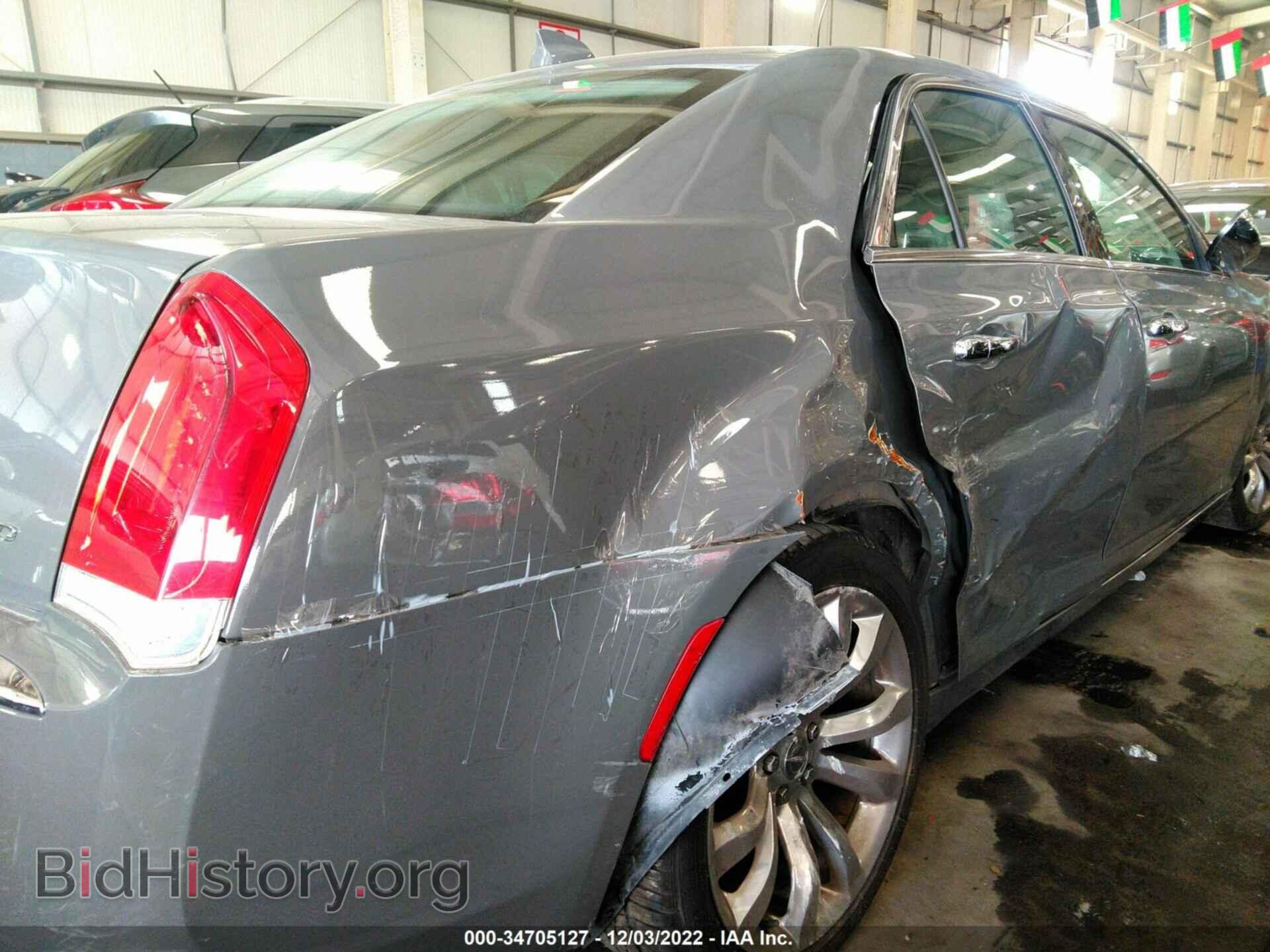2019 CHRYSLER 300 - VIN: 003CCAEG0KH528060 - Фото 6