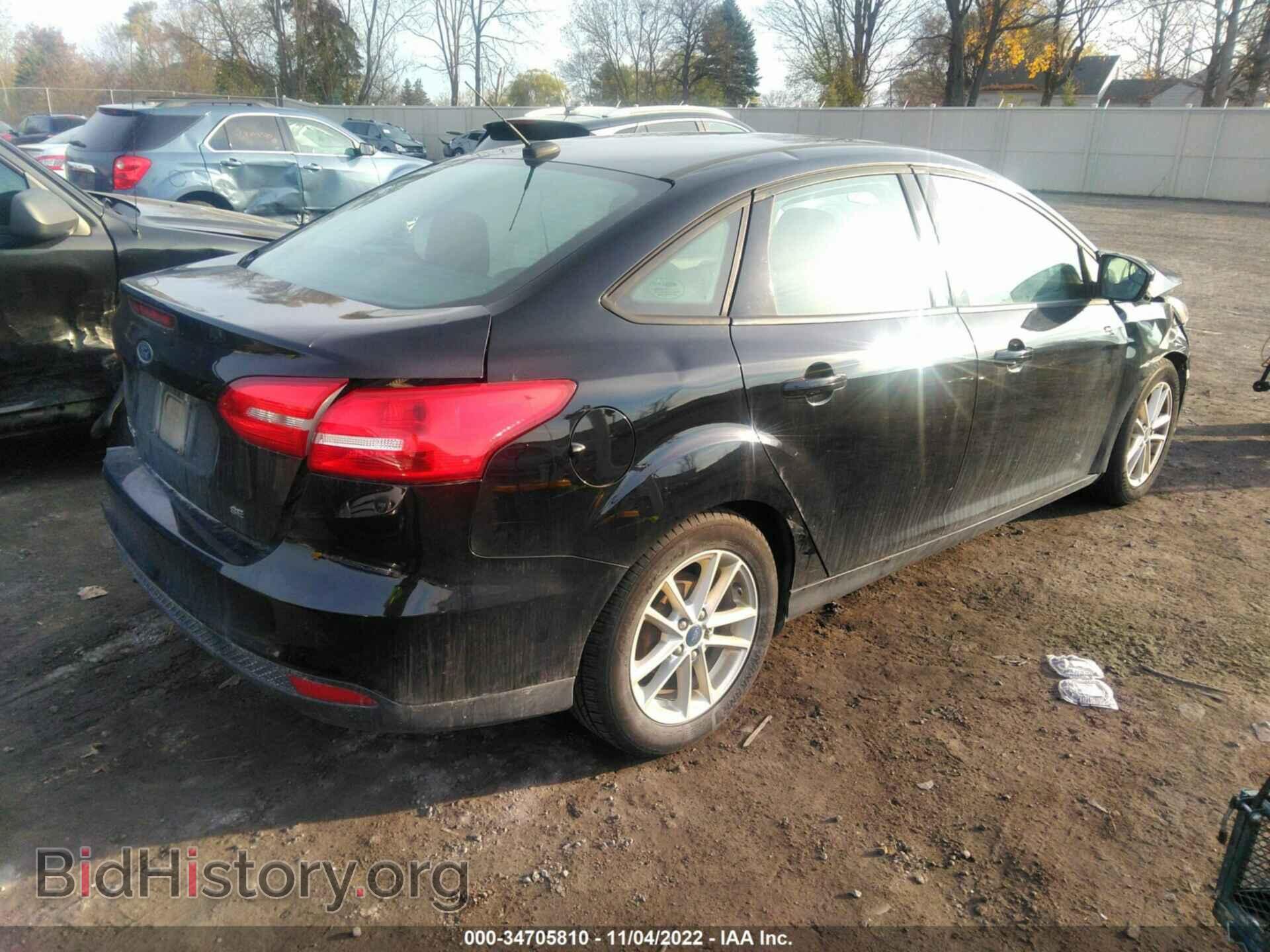 2017 FORD FOCUS - VIN: 1FADP3F2XHL209835 - Фото 4