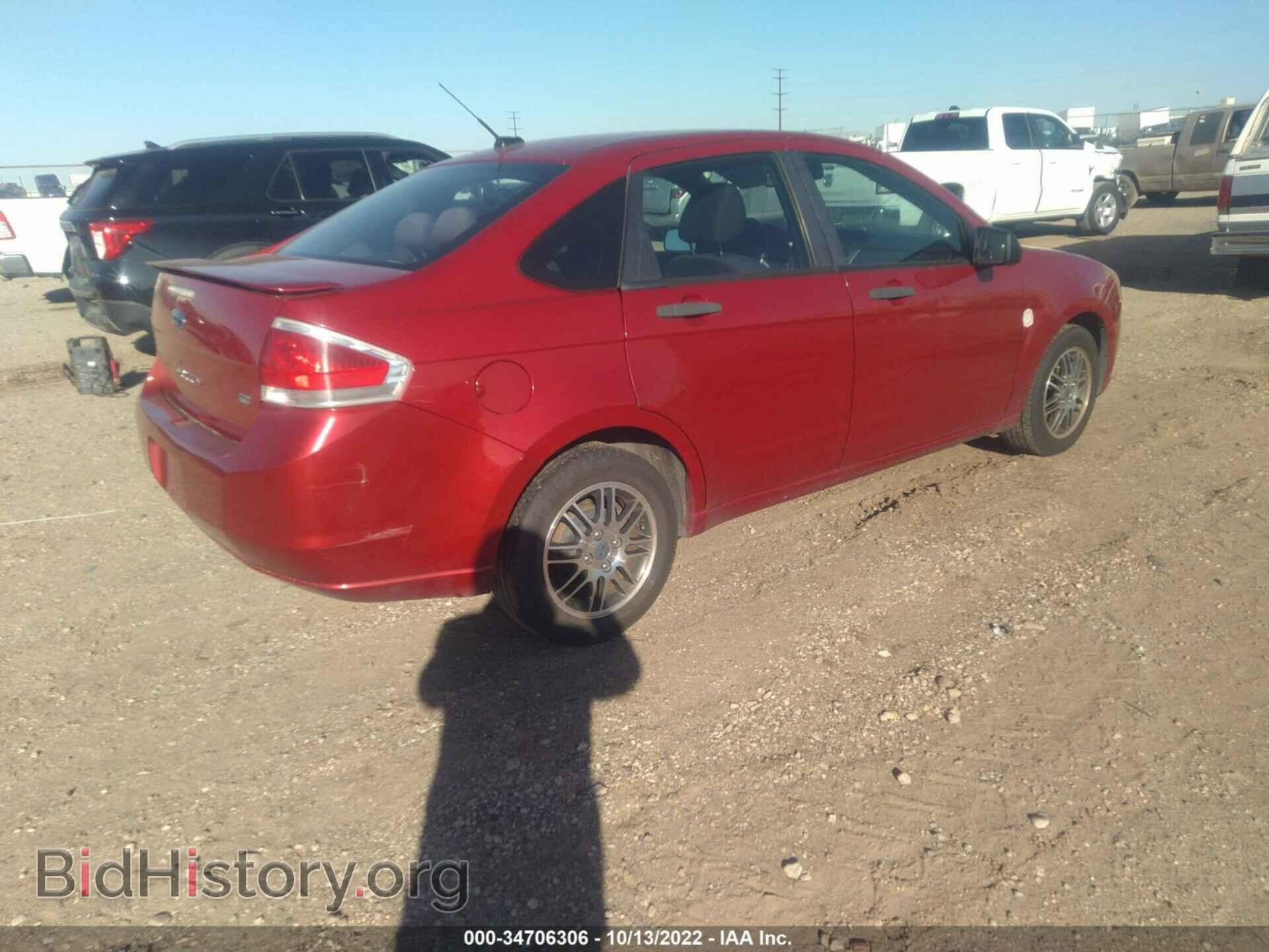 2011 FORD FOCUS - VIN: 1FAHP3FN8BW112585 - Photo 4