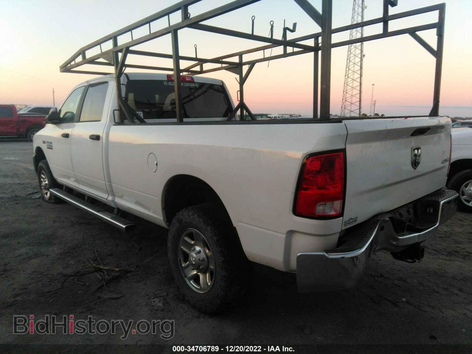 2017 RAM 2500 - VIN: 3C6UR5HJ9HG555125 - Фото 3