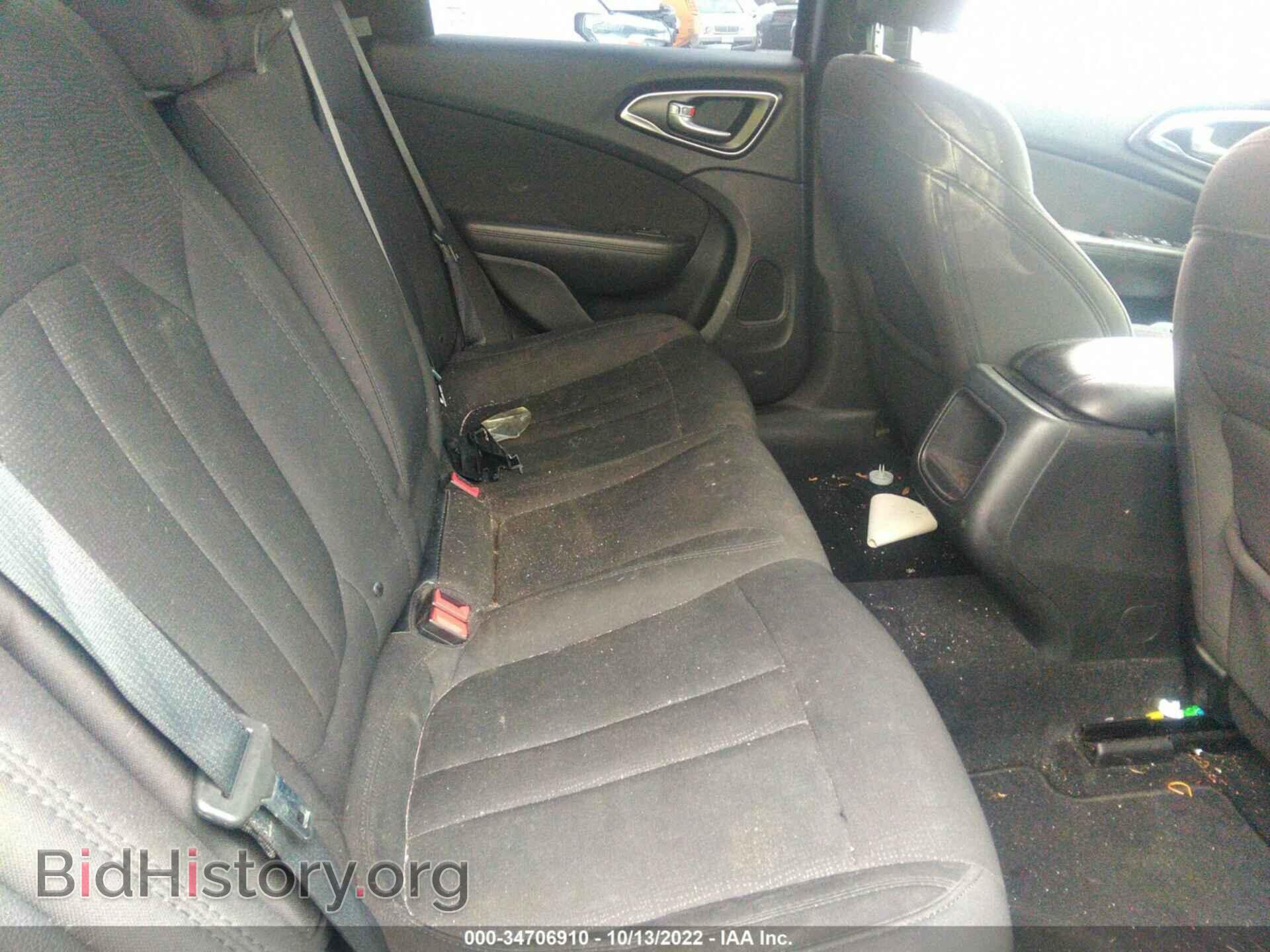 2015 CHRYSLER 200 - VIN: 1C3CCCAB9FN742340 - Фото 8