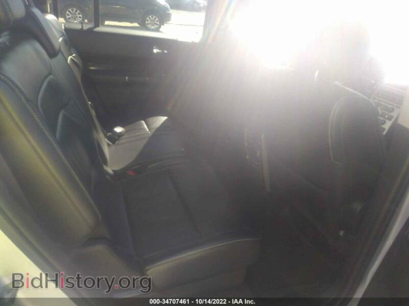 2011 Ford FLEX (VIN 2FMGK5CC3BBD21152) — фото 8 из 11