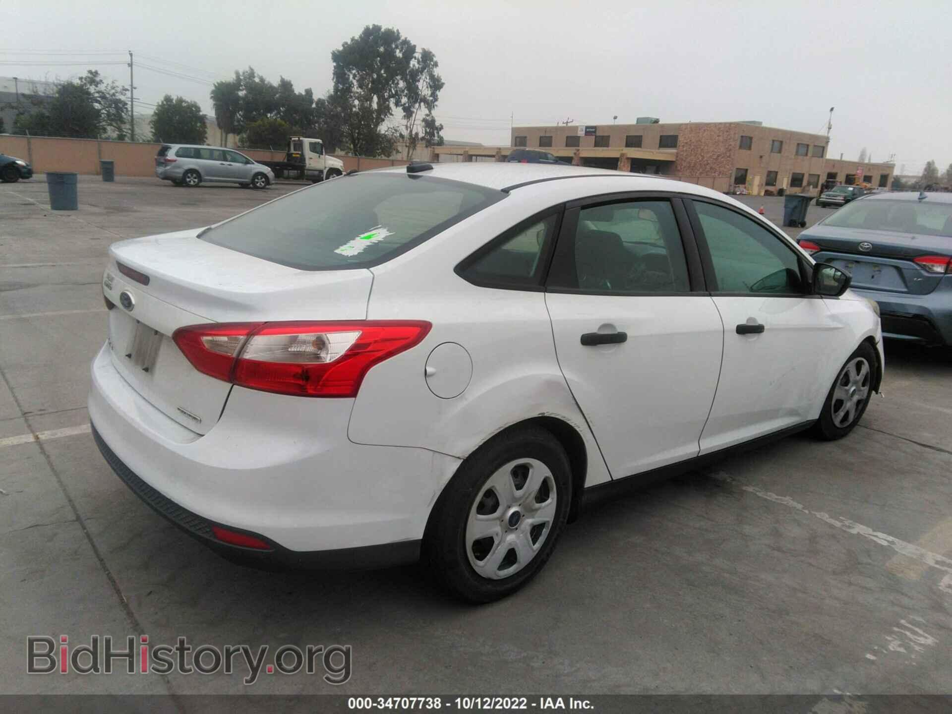2014 FORD FOCUS - VIN: 1FADP3E25EL130182 - Photo 4