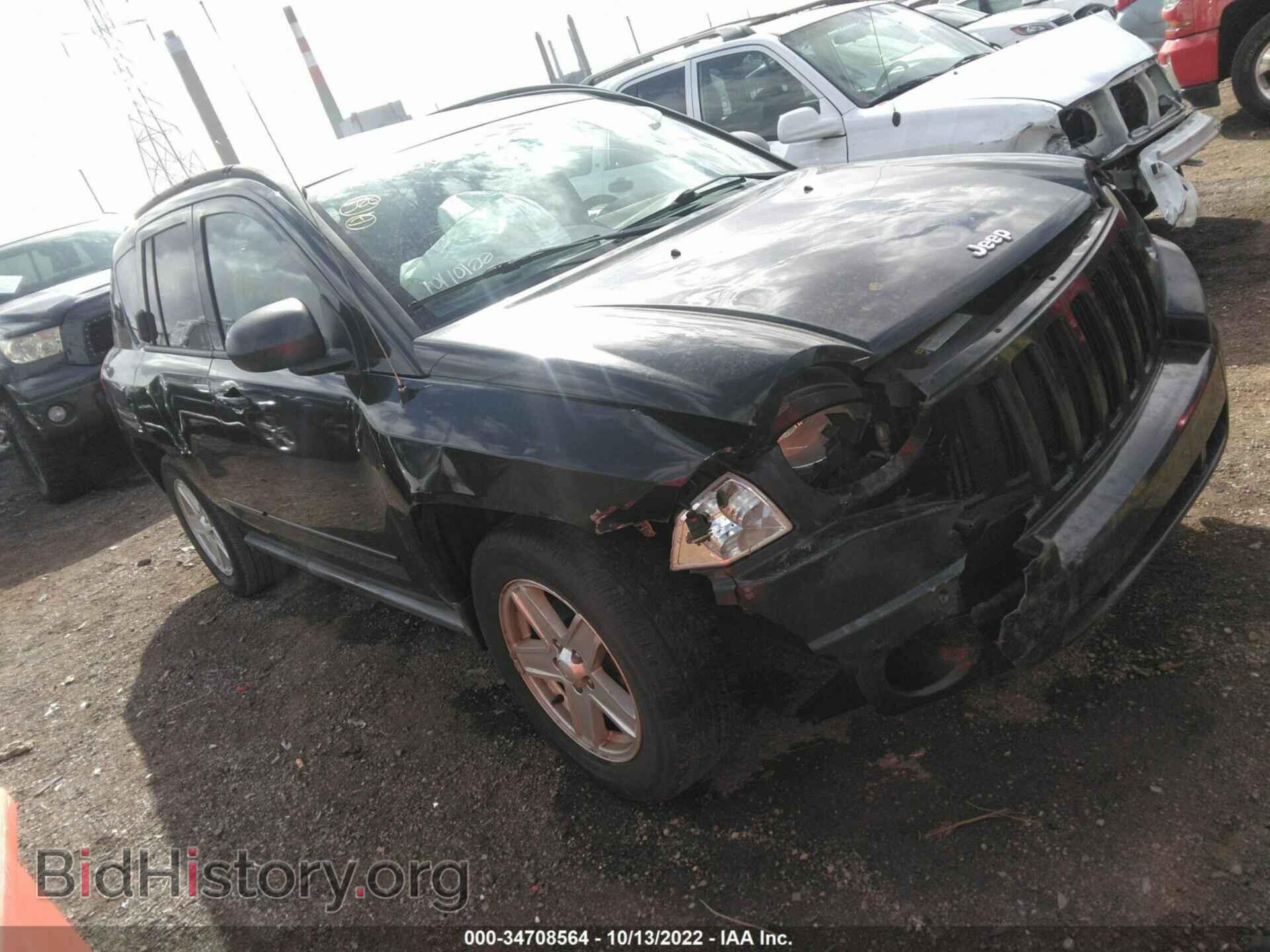 Photo 1J4NT4FB0AD601944 - JEEP COMPASS 2010
