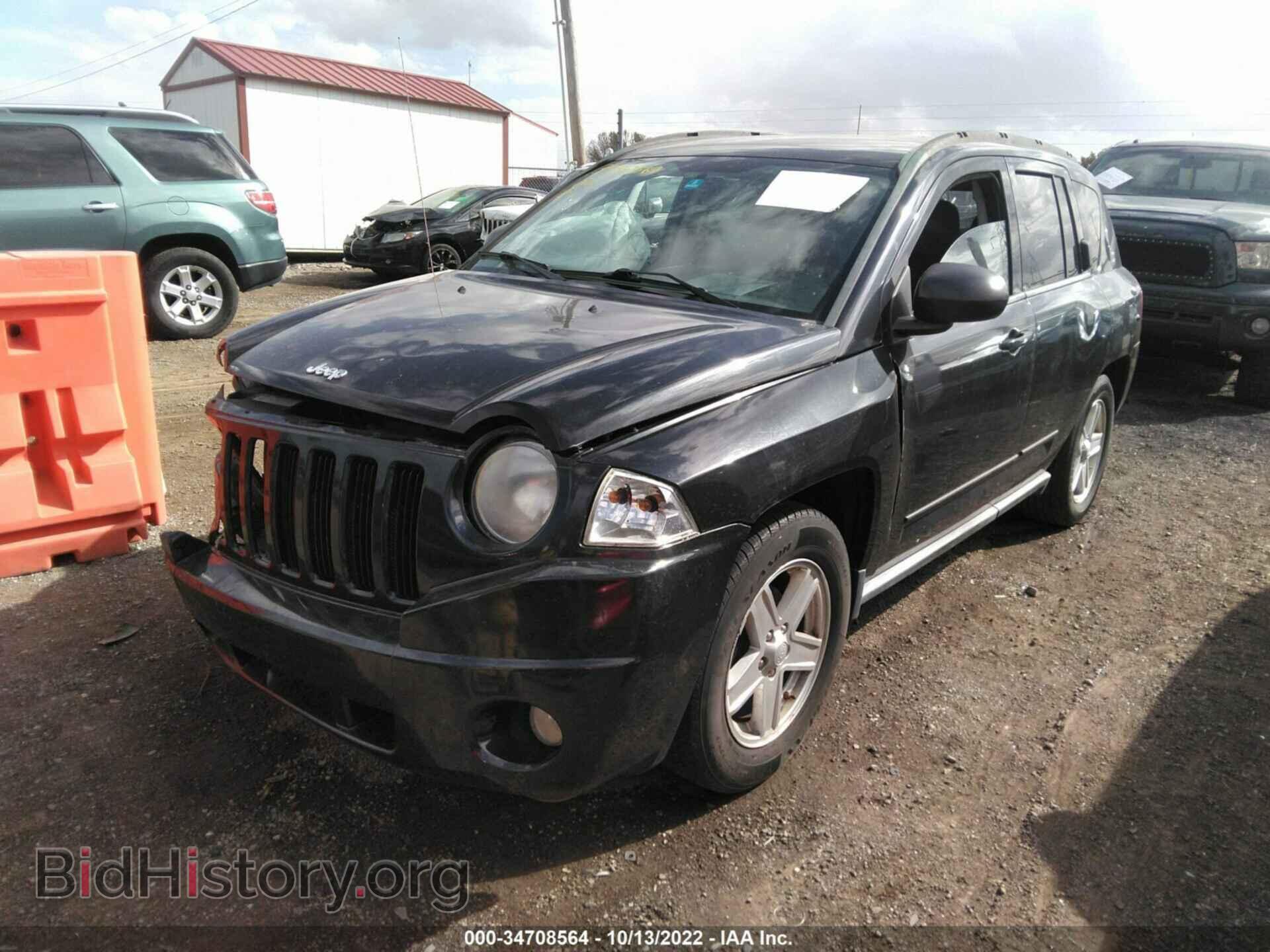 2010 JEEP COMPASS - VIN: 1J4NT4FB0AD601944 - Фото 2