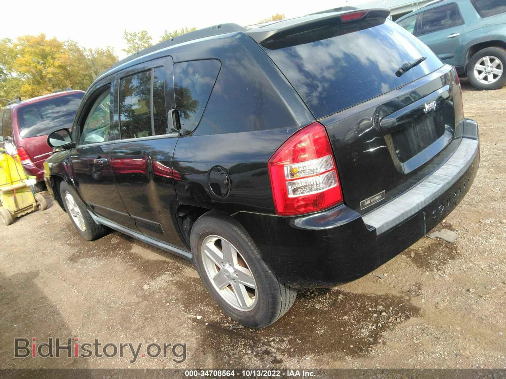 2010 JEEP COMPASS - VIN: 1J4NT4FB0AD601944 - Фото 3