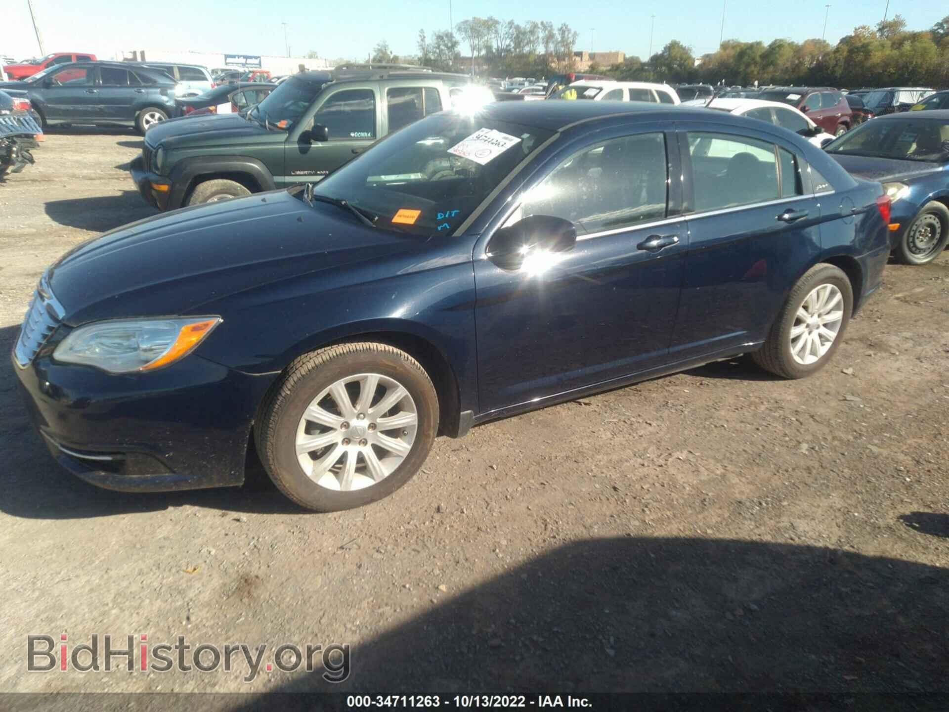 2013 CHRYSLER 200 - VIN: 1C3CCBBB2DN601731 - Photo 2