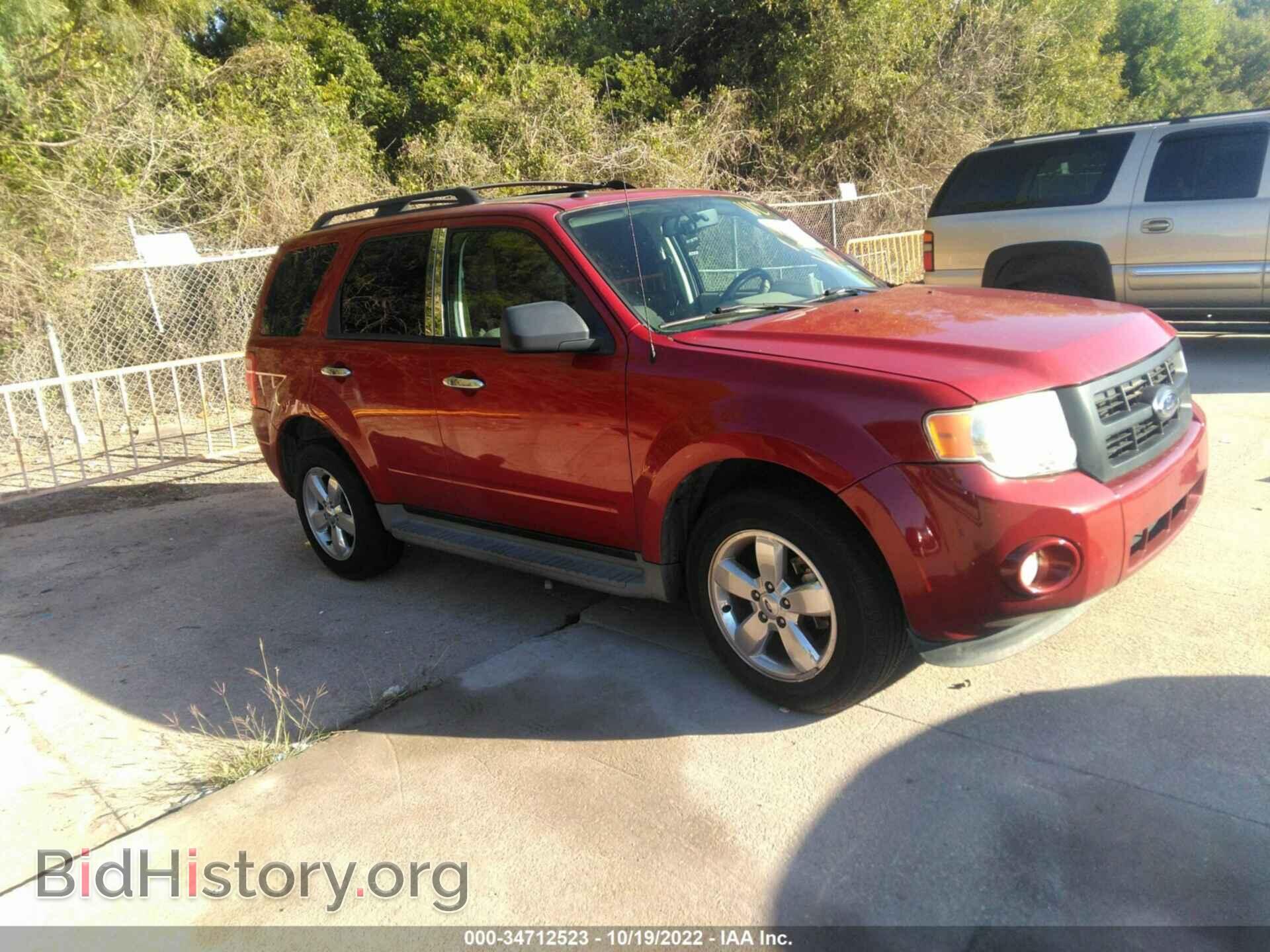 Фотография 1FMCU0DG3AKA12623 - FORD ESCAPE 2010