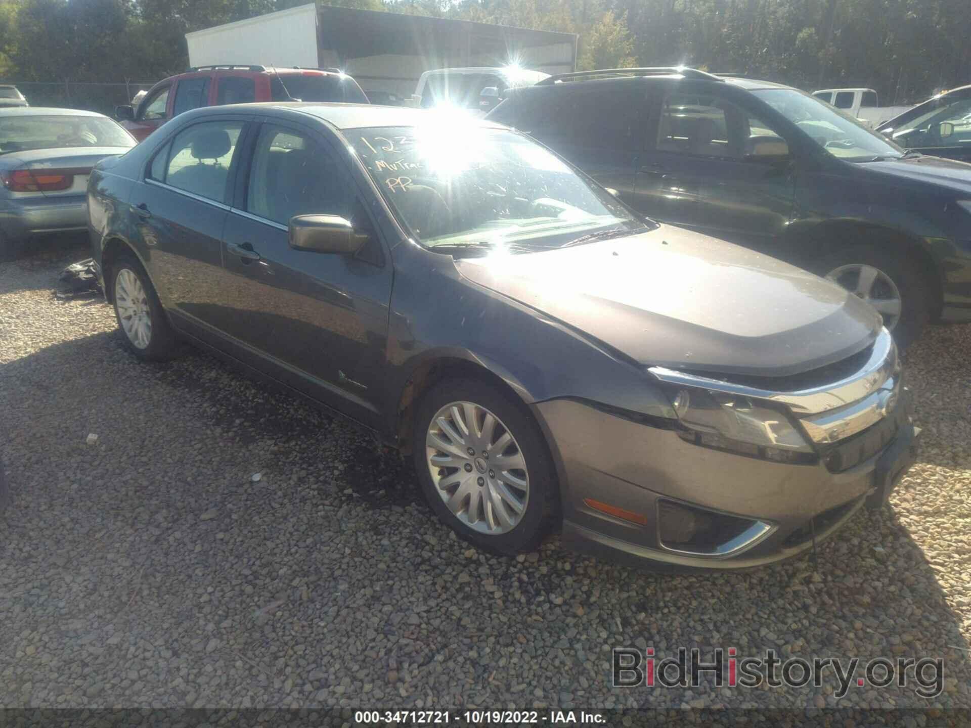 Photo 3FADP0L3XBR123798 - FORD FUSION 2011