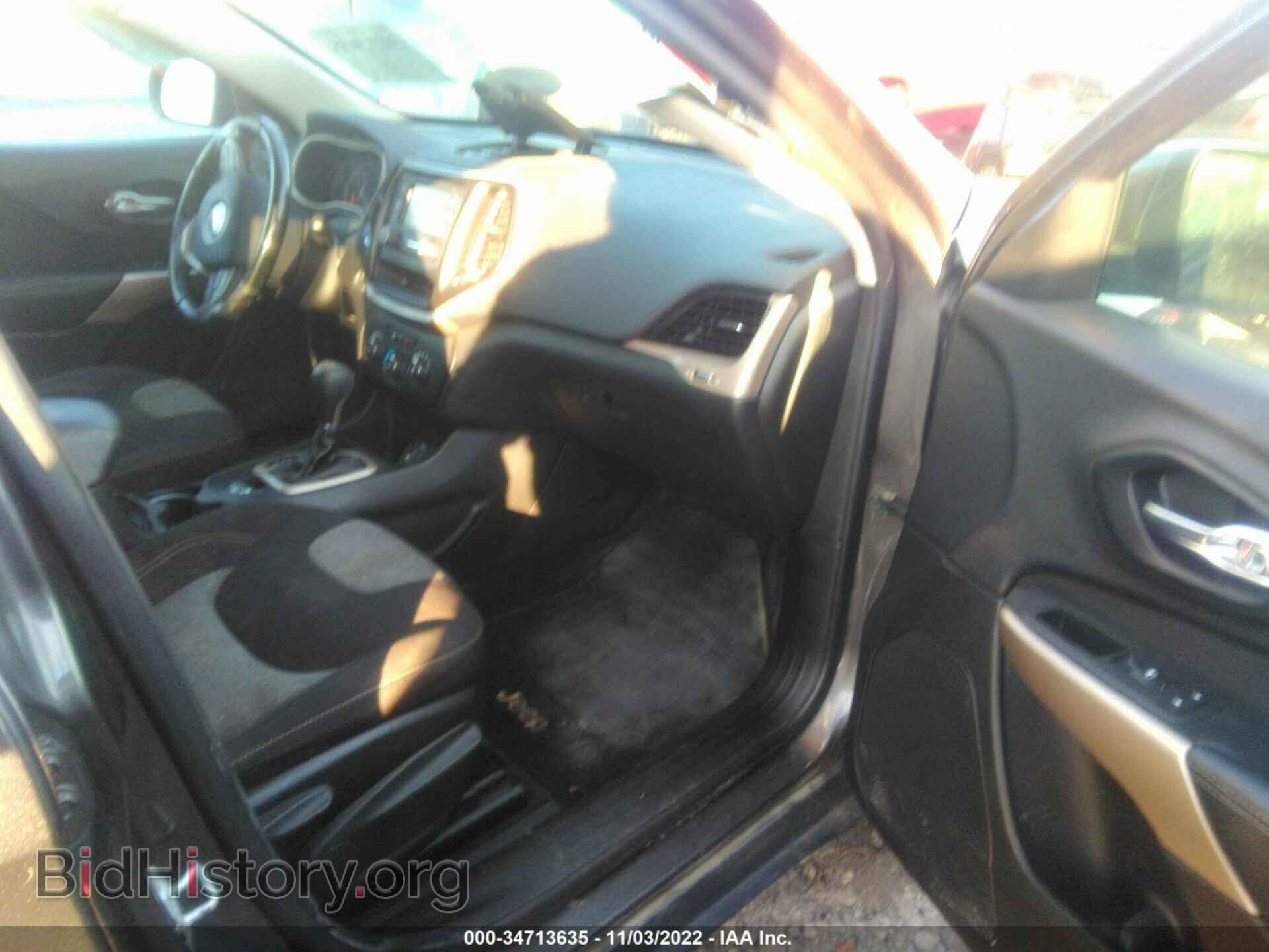 2018 JEEP CHEROKEE - VIN: 1C4PJLCB3JD512663 - Фото 5